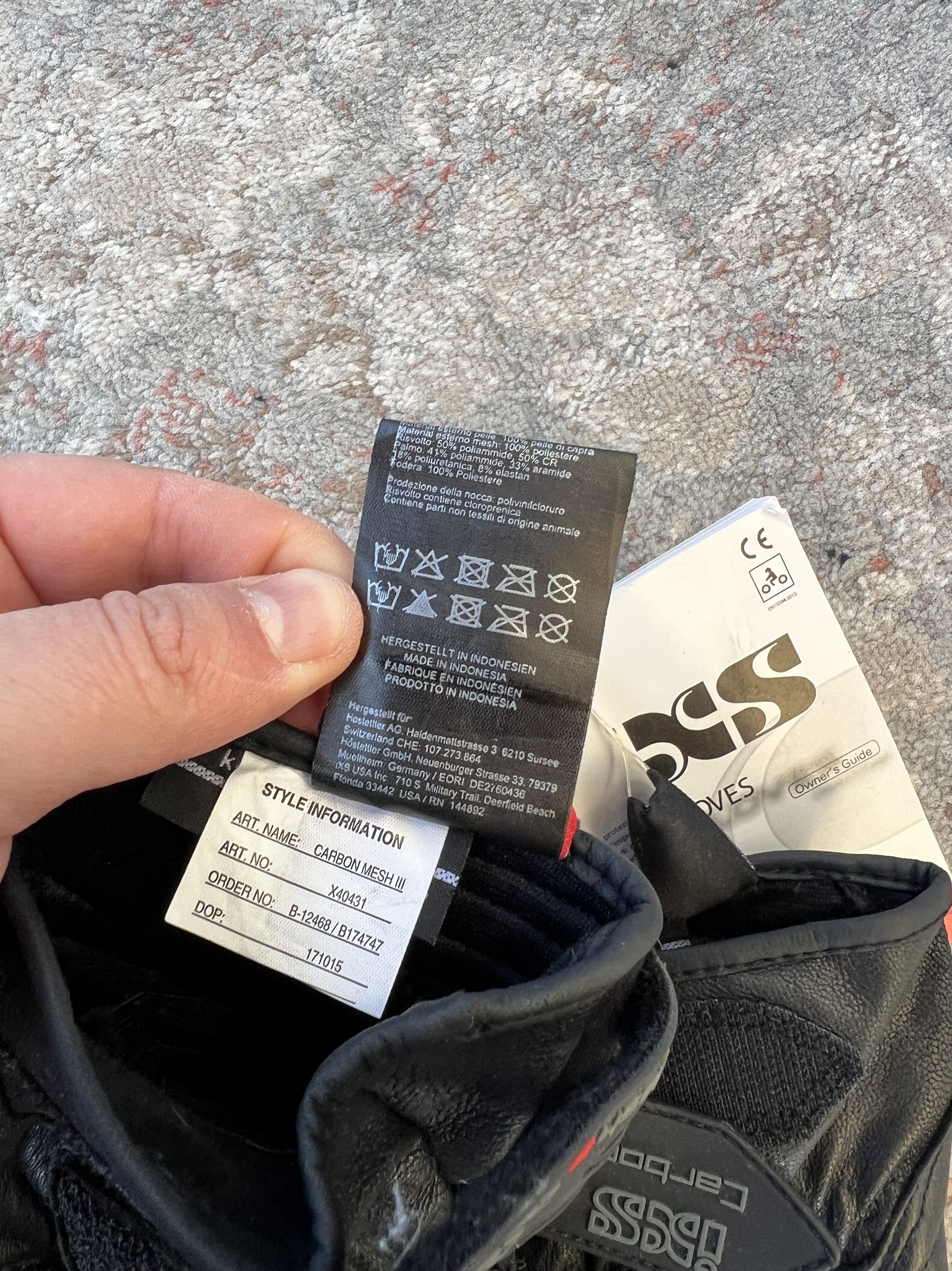 Other IXS Carbon Mesh 3 Gloves Size ONE SIZE - 7 Thumbnail