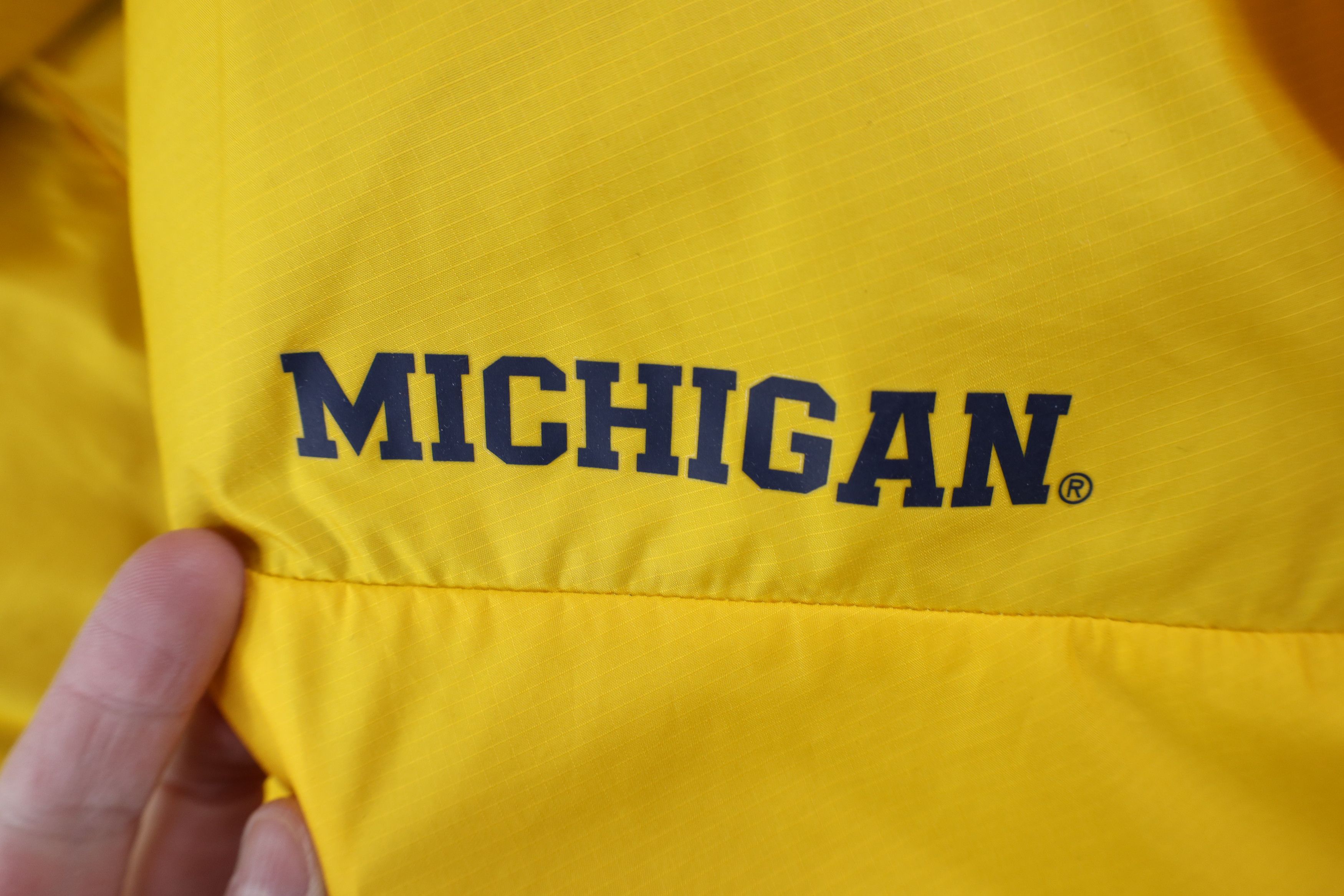 Nike Nike University of Michigan Half Zip Hooded Jacket Size US L / EU 52-54 / 3 - 14 Thumbnail