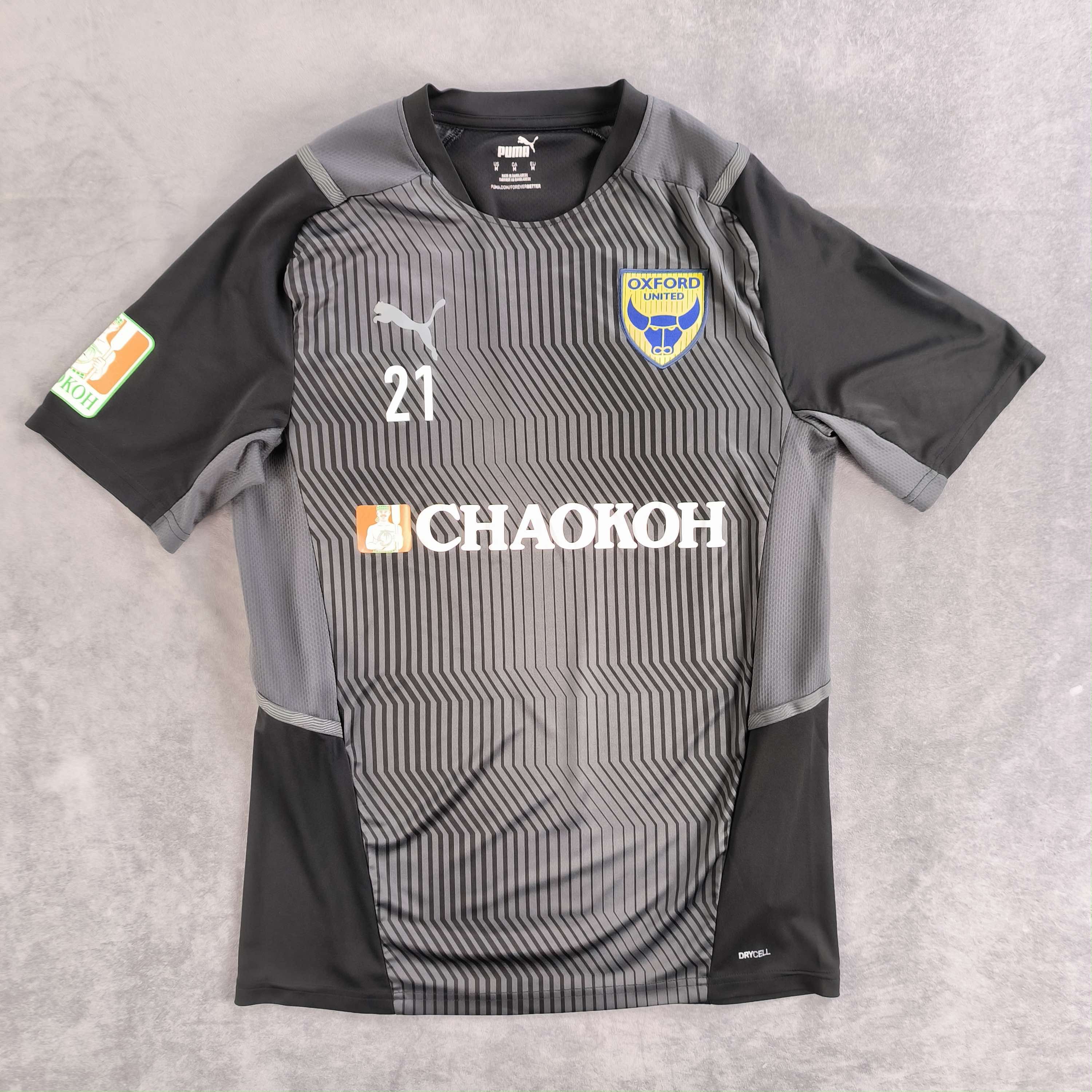 Puma Oxford United 2020-21 Puma training #21 football jersey sz M Size US M / EU 48-50 / 2 - 1 Thumbnail