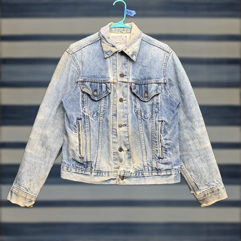 Levi's VINTAGE Levi's Jean Jacket Mens Small Trucker Distressed Denim 90s Blue Size US 29 - 1 Thumbnail