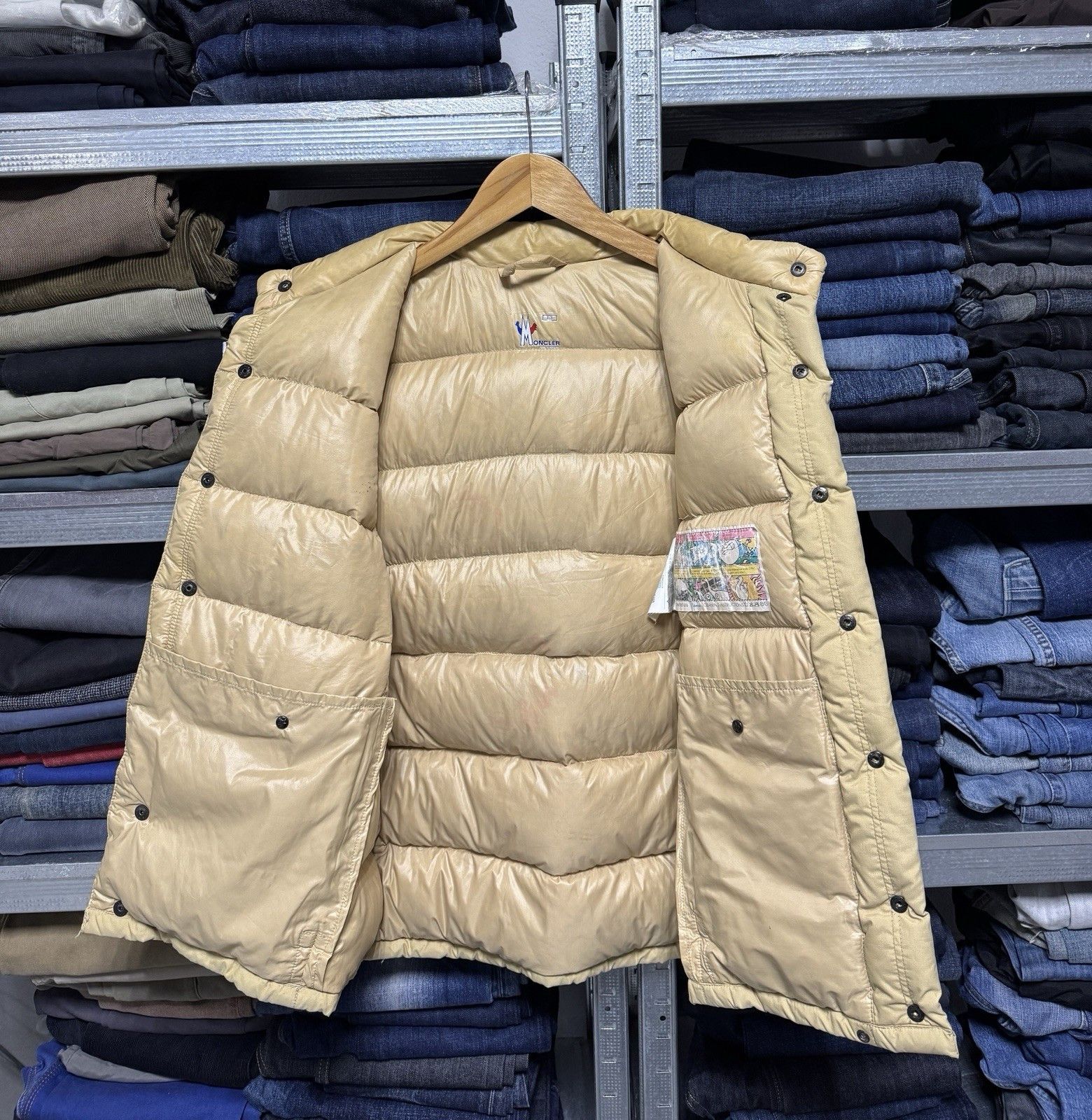 Moncler 1981 Vintage Archive MONCLER Down Vest Gilet Made France T3 Size US M / EU 48-50 / 2 - 11 Thumbnail
