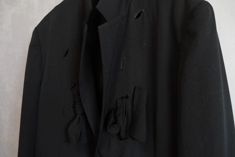 Yohji Yamamoto Yohji Yamamoto 06 AW Baroque Scarf Cutout Jacket 2505-Nexta Size US M / EU 48-50 / 2 - 5 Thumbnail
