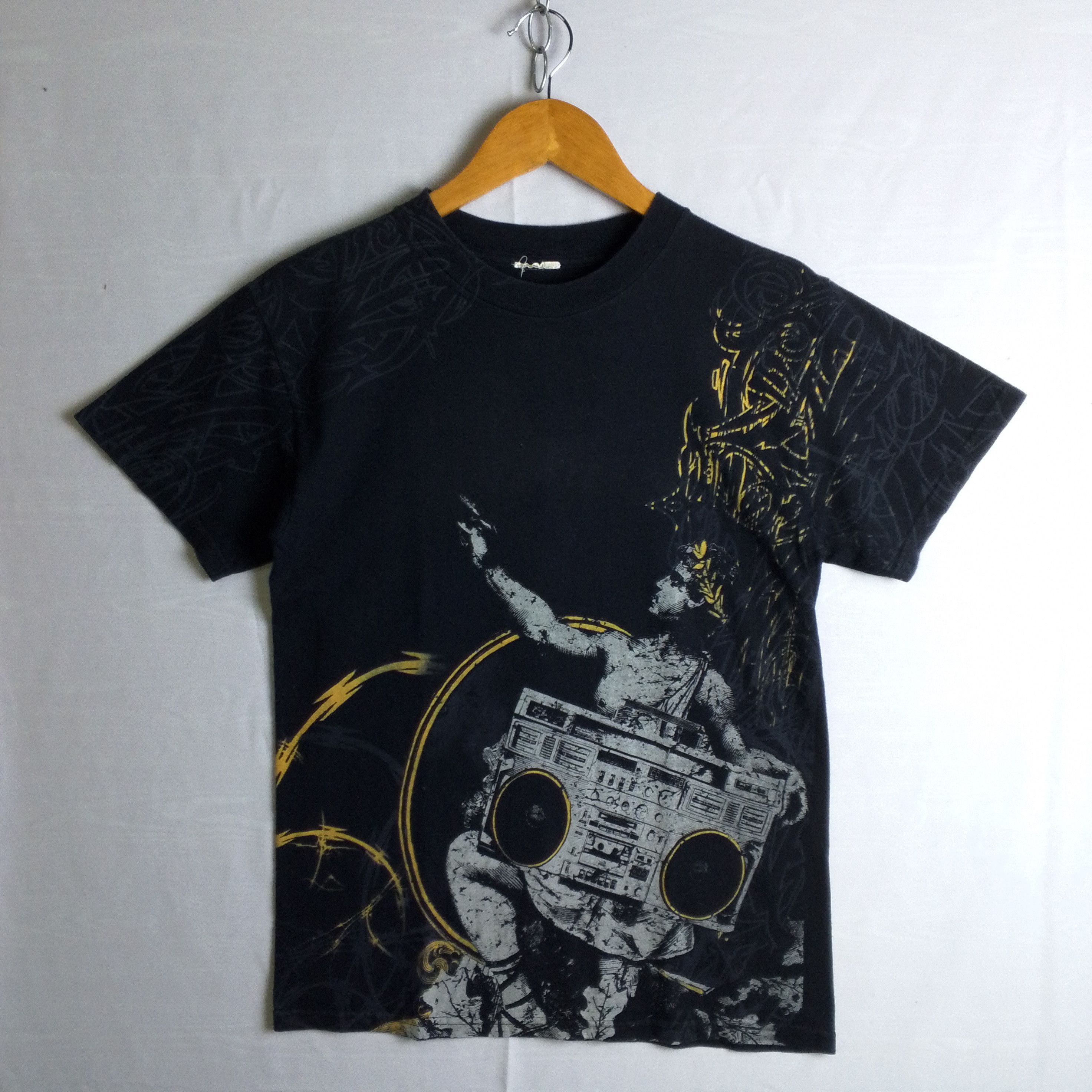 If Six Was Nine Vintage Art Tee Music Radio Tribe Tribal Mural LGB Style Size US S / EU 44-46 / 1 - 1 Thumbnail