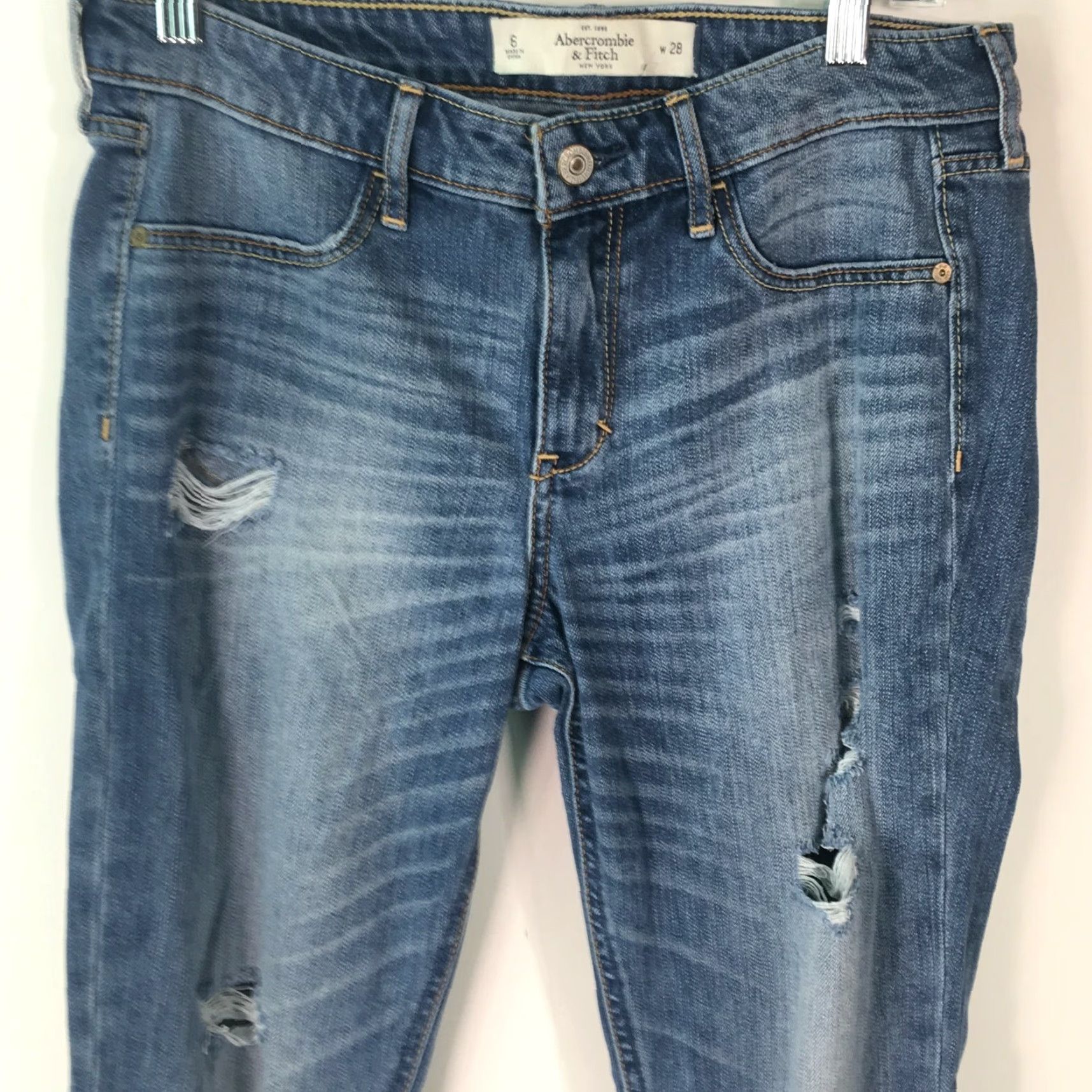 Abercrombie & Fitch Abercrombie & Fitch Jeans - Womens Skinny Denim Distressed Blue Size 6, Inseam 26, 5-Pocket, Regular Rise, Button Closure, Stretch Comfort Size 28" / US 6 / IT 42 - 2 Thumbnail