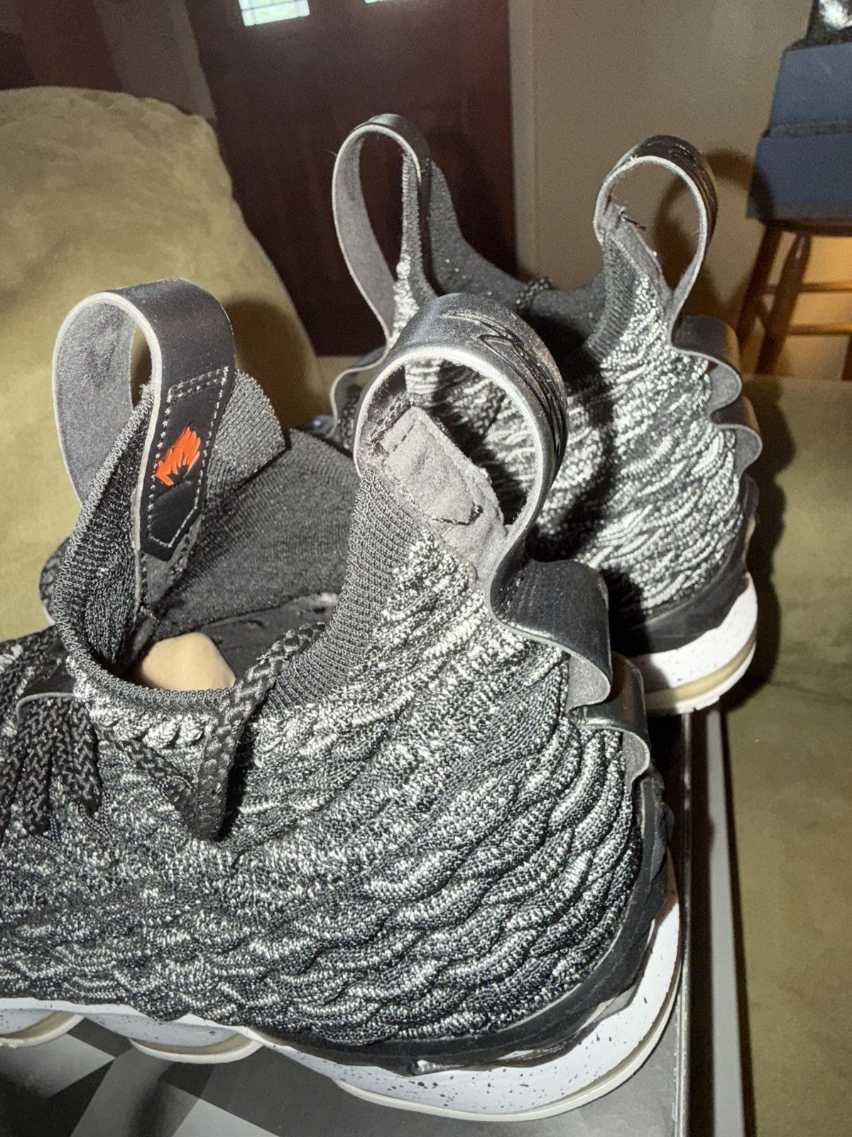 Nike Nike LeBron XV “Ashes” LeBron James 15, OG Box, VNDS, size13 Size US 13 / EU 46 - 18 Thumbnail