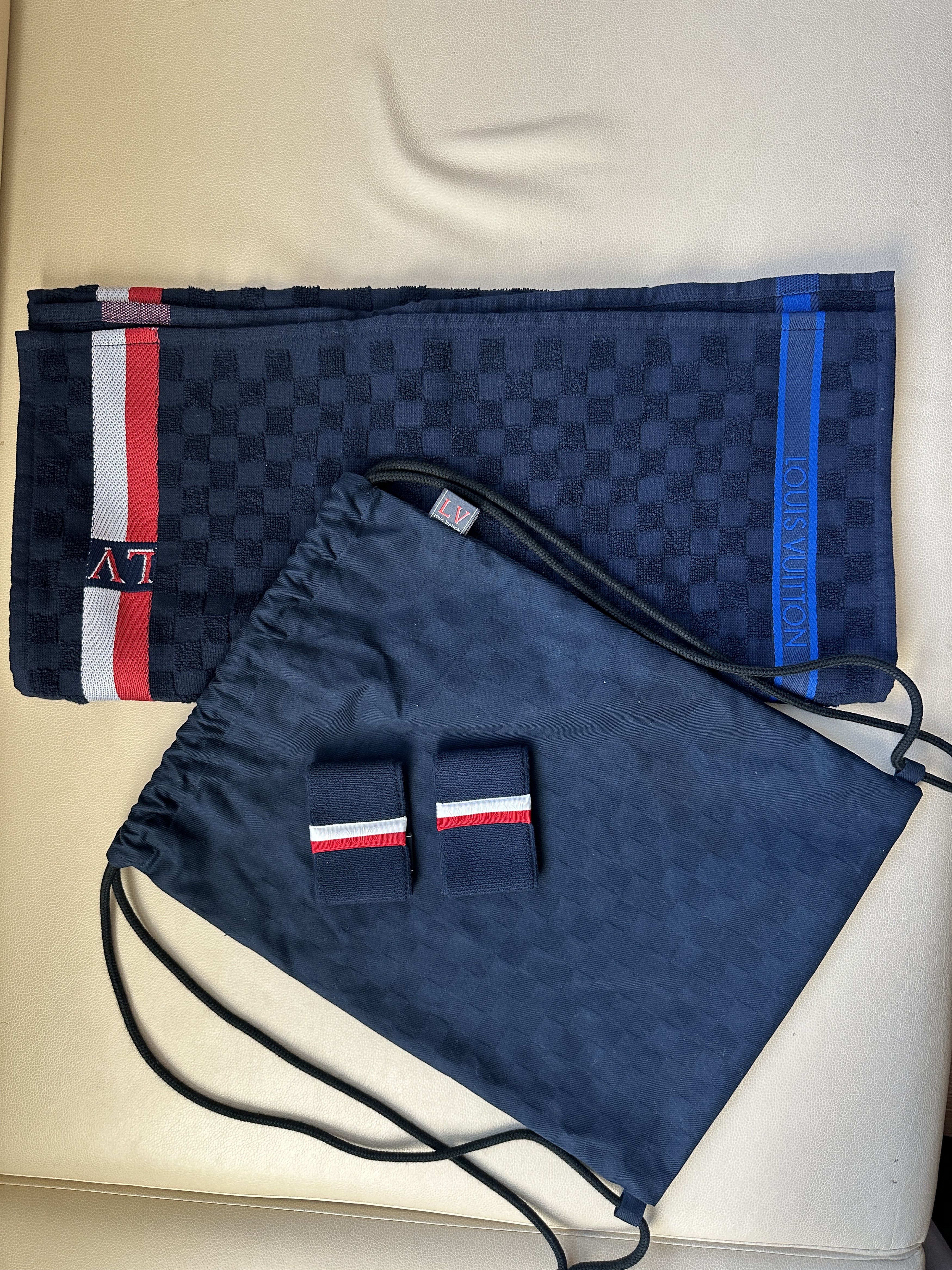 Louis Vuitton LV Padel Bag Gym Set Size ONE SIZE - 1 Thumbnail