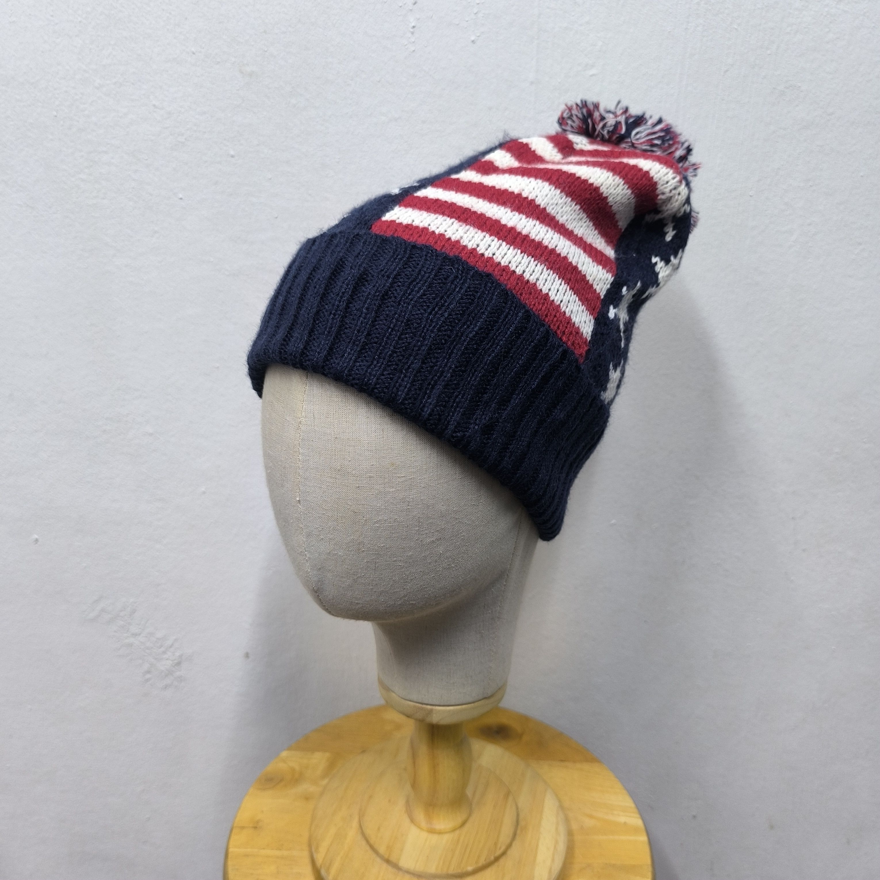 Japanese Brand 🇺🇲 Big usa flag skiwear beanie hat Size ONE SIZE - 2 Thumbnail