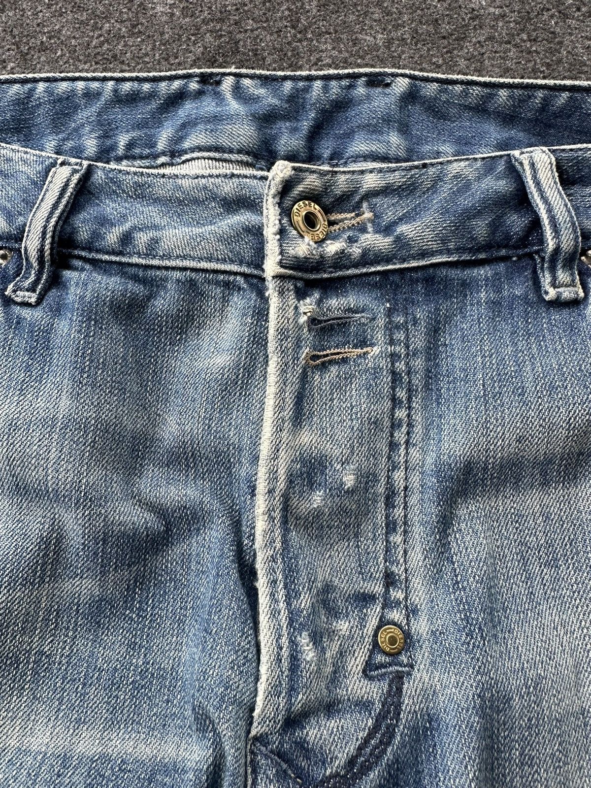 Diesel Vintage Diesel Industries Faded Wash Denim Size 31 D100 Size US 31 - 8 Thumbnail