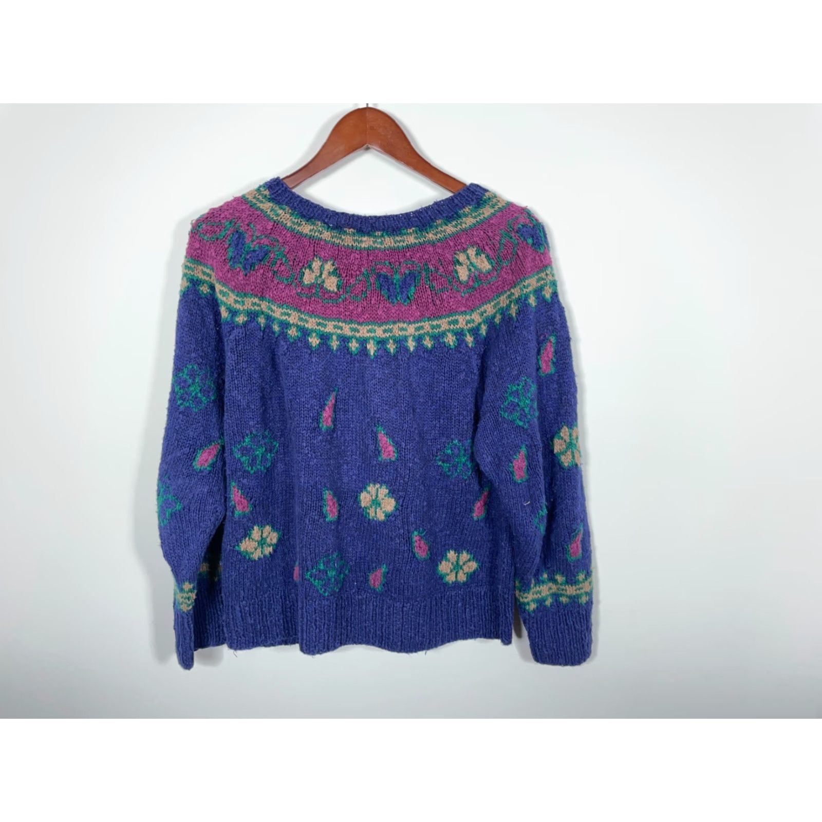 Vintage VINTAGE Floral Butterfly Pattern Sweater Women’s Medium Dark Blue Chunky Knit Boxy 90s Preppy Size M / US 6-8 / IT 42-44 - 2 Thumbnail
