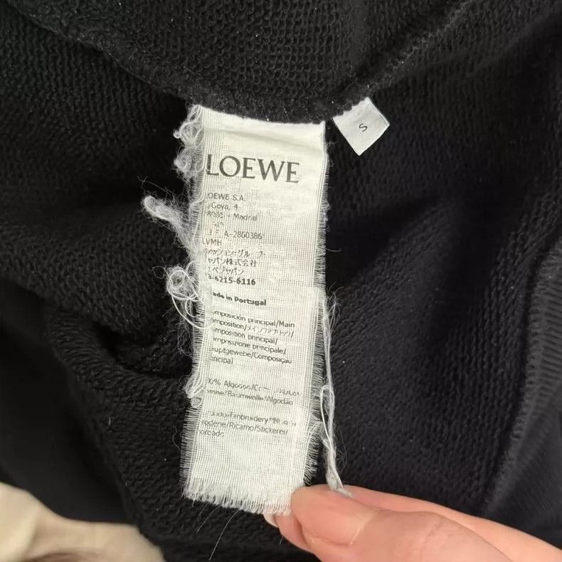 Loewe LOEWE Black embroidered letter logo hoodie Size S / US 4 / IT 40 - 4 Thumbnail