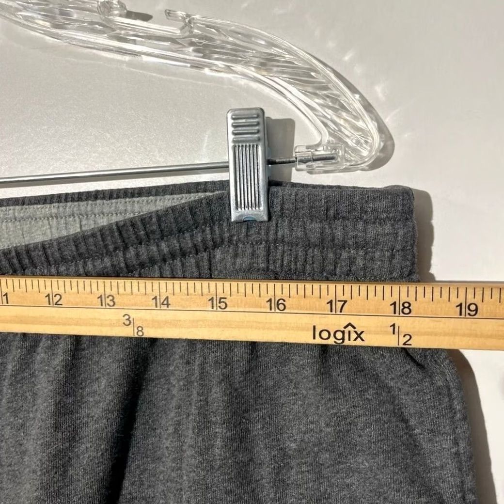 Nike Nike Sweatpants Pants Men XXL Gray Wide Fleece Athletic Active Inseam 30 Big & Tall Relaxed Fit Comfort Casual Size US 39 - 5 Thumbnail