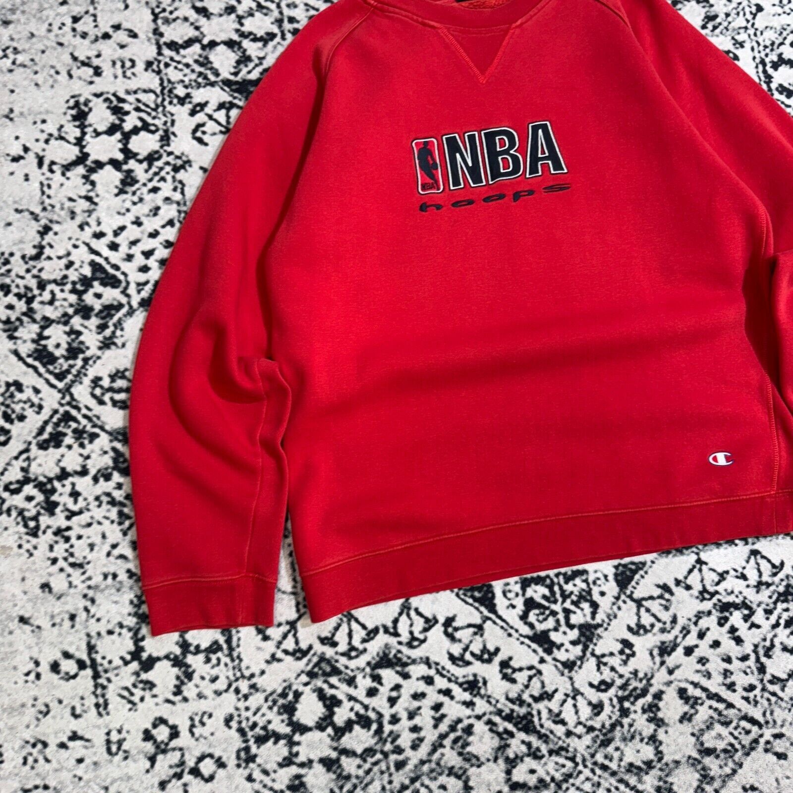 Champion × Vintage Champion Red Cotton Crewneck Size M NBA 90s Jordan T-Shirt Size US M / EU 48-50 / 2 - 3 Thumbnail