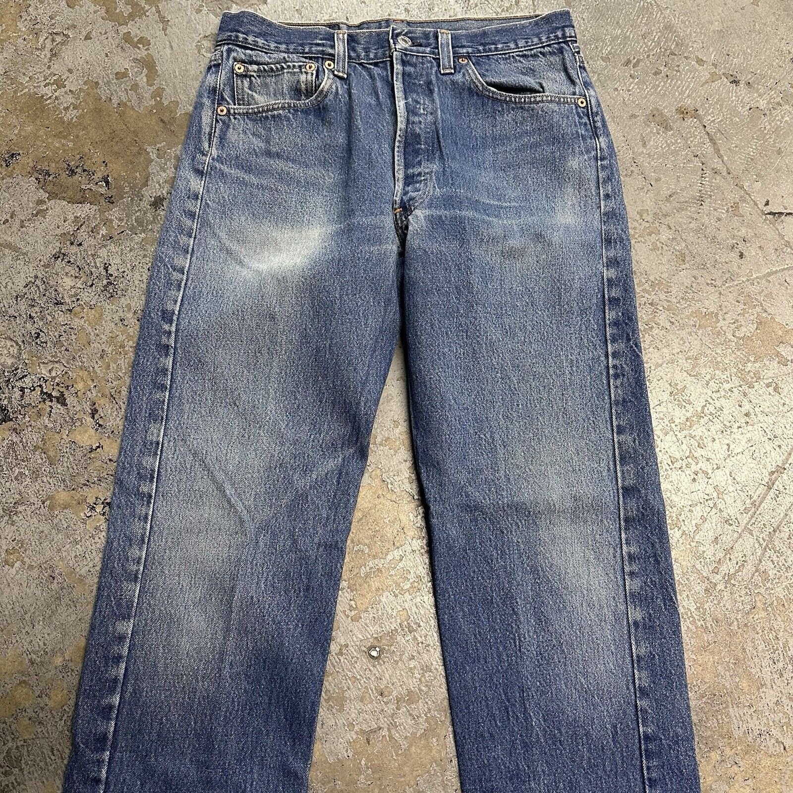 Levi's × Vintage Vintage 90s Levi’s 501 Straight Faded Blue Denim Jeans 33x32 Size US 33 - 2 Thumbnail
