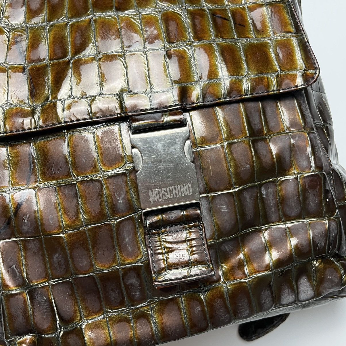 Moschino Rare Moschino Y2K Croc Embossed Mini Backpack Patent Leather Size ONE SIZE - 2 Thumbnail