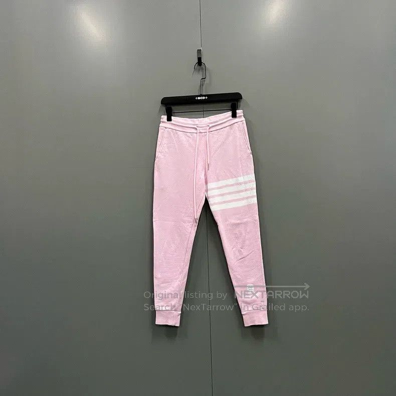 Thom Browne Thom Browne Pink sweatpants Size US 38 / EU 54 - 1 Thumbnail