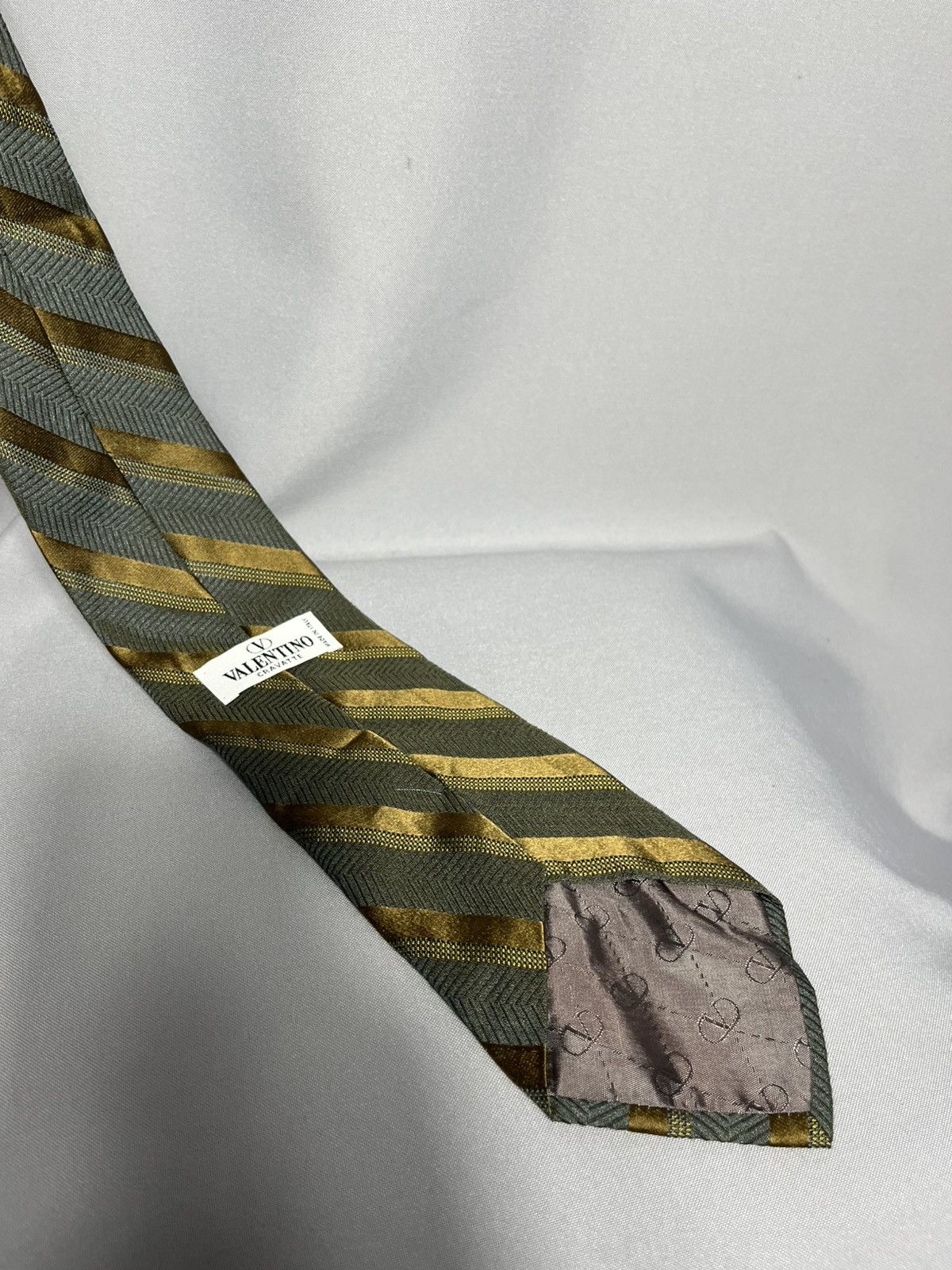 Valentino Valentino Cravatte tie mens gold striped italy Size ONE SIZE - 1 Thumbnail