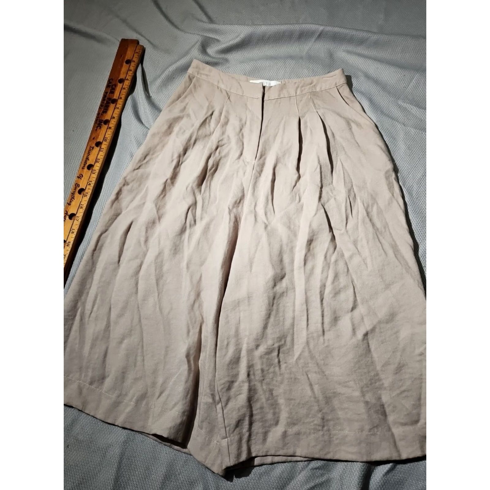 ASTR The Label ASTR The Label Pants Womens S Beige Pleated Crop Chino Luxury Preppy Wide-Leg Ankle Climate: Spring Summer Fall Women - Regular Fit Size 28" / US 6 / IT 42 - 4 Thumbnail