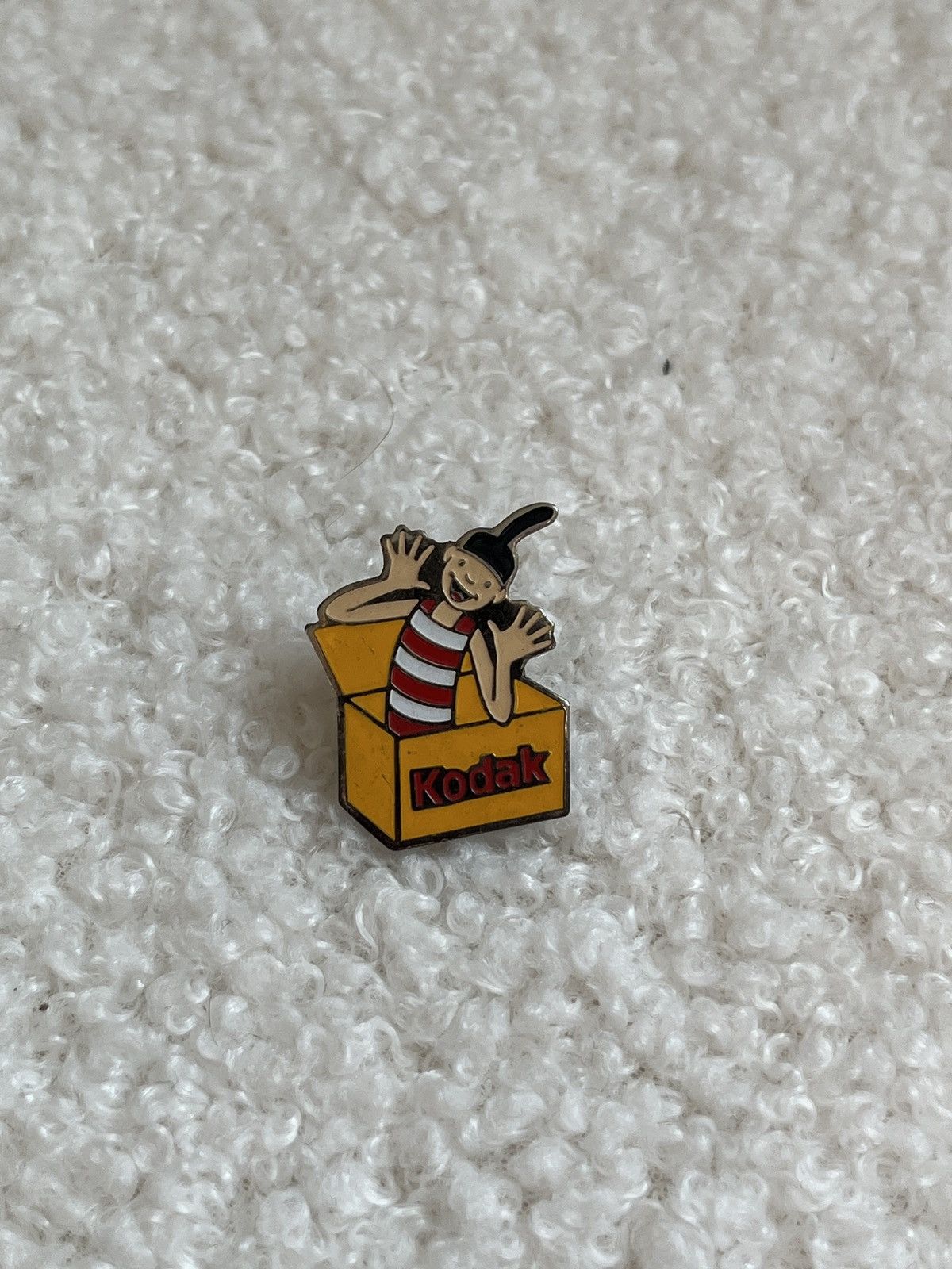 Kodak Kodak vintage pin Size ONE SIZE - 1 Thumbnail