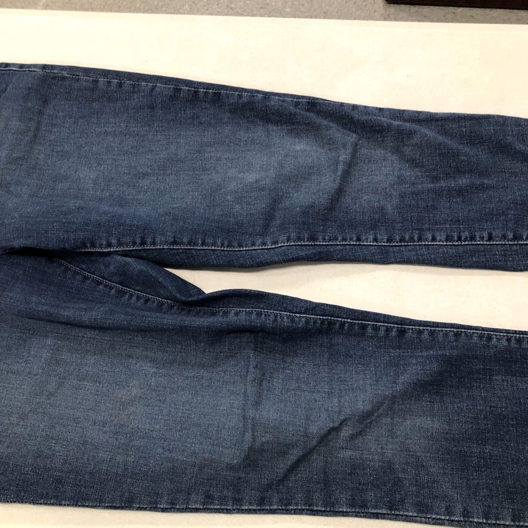 Levi's Levi's Women's 311 Shaping Skinny Jeans 34x31 Blue Denim Jeans Mid Rise 5-Pocket Logo Zipper Button 311 Shaping Skinny Regular Fit Ladies Girls, 90s? Size 24" / US 00 / IT 34 - 6 Thumbnail