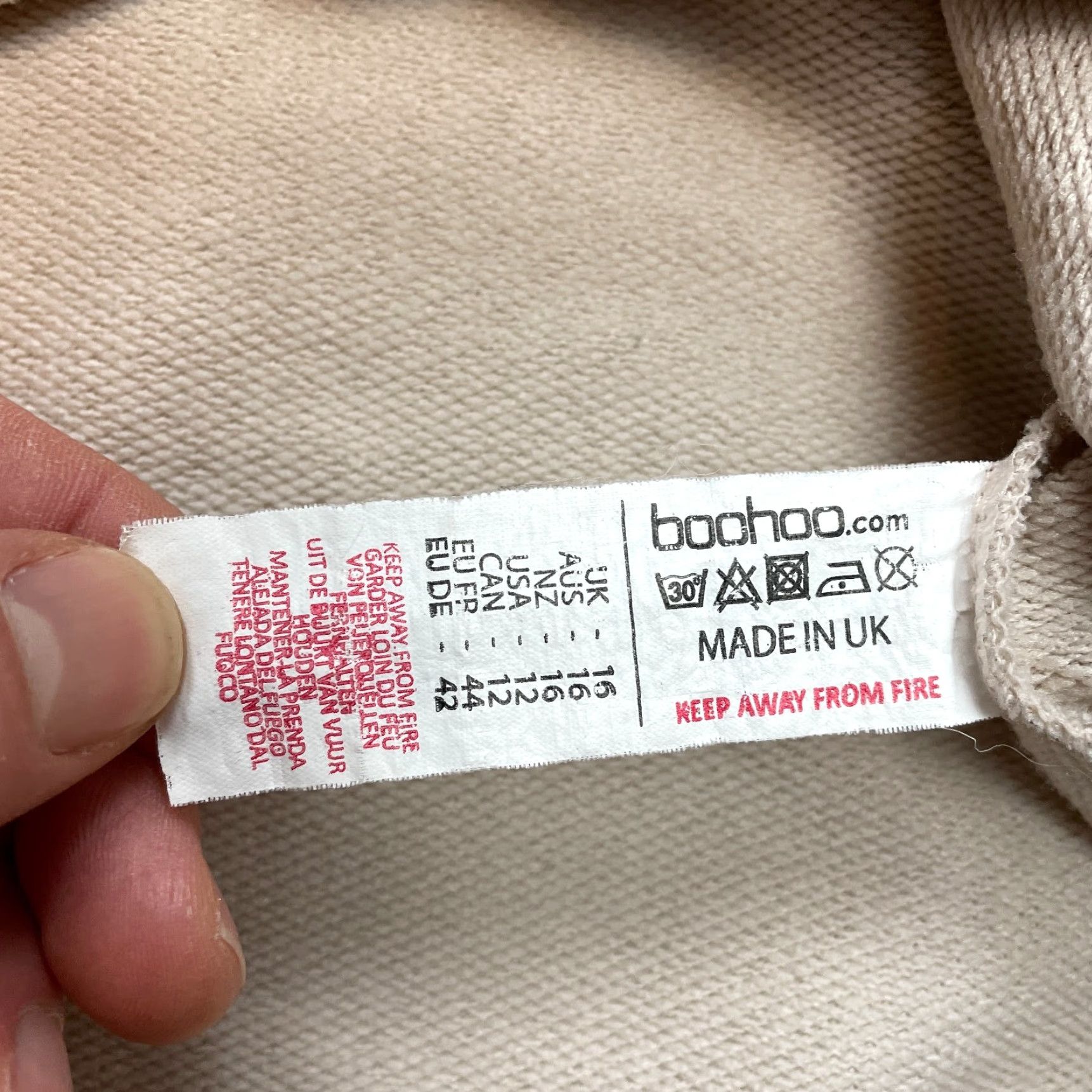 Boohoo Boohoo Cropped Hoodie Sweatshirt Womens 12 Beige Pullover Polyester Long Sleeve Shirt Womens 12 Beige Pullover Hoodie Sweatshirt Boohoo Size XL / US 12-14 / IT 48-50 - 5 Thumbnail