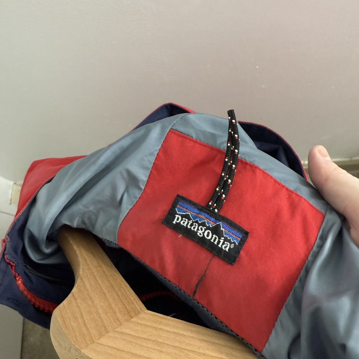 Patagonia Vintage Patagonia Full Zip Hooded Parka Jacket Large 90s Red Size US L / EU 52-54 / 3 - 5 Thumbnail