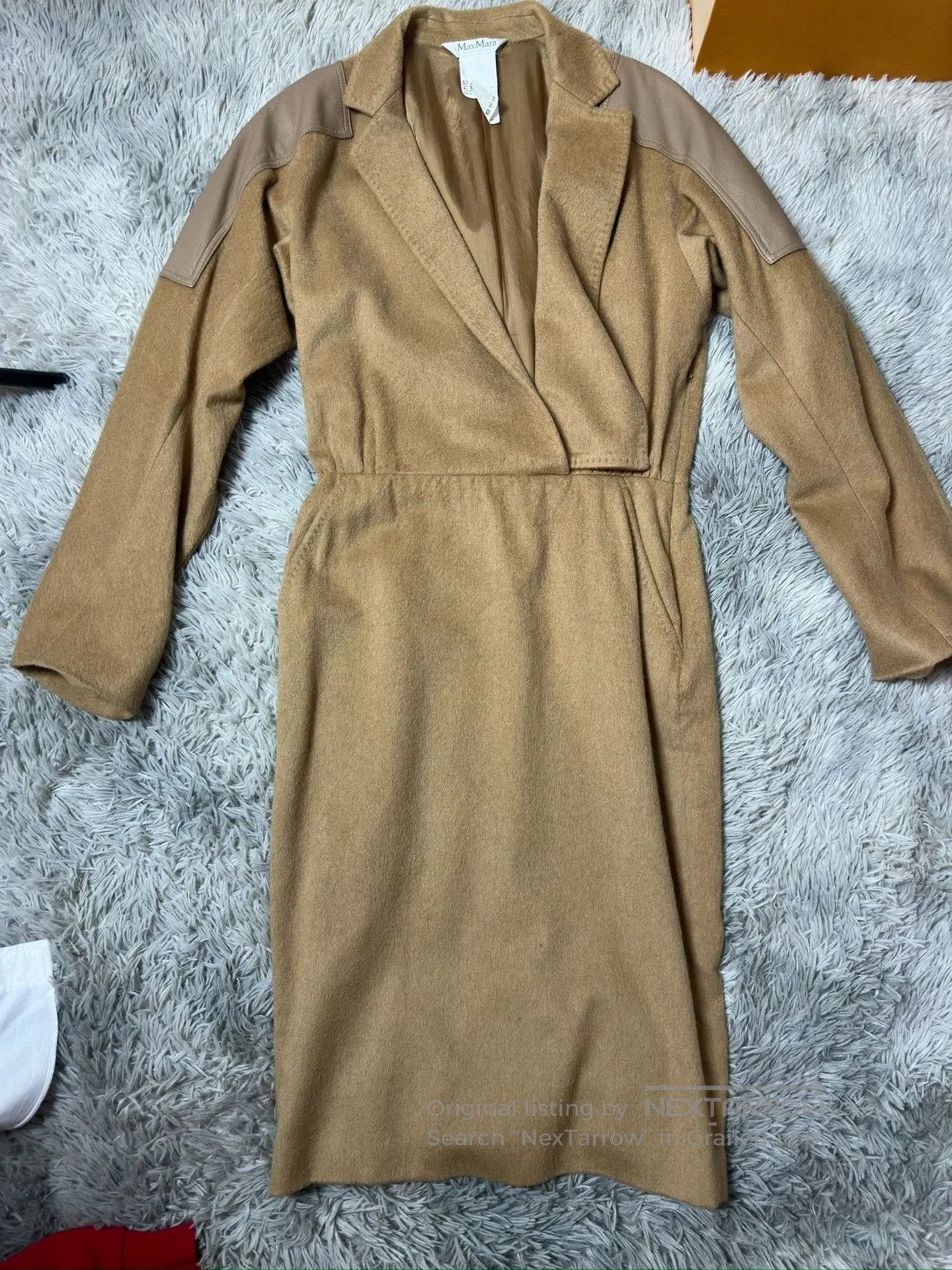 Max Mara Maxmara Brown Camel Hair Coat. Size XS / US 0-2 / IT 36-38 - 1 Thumbnail