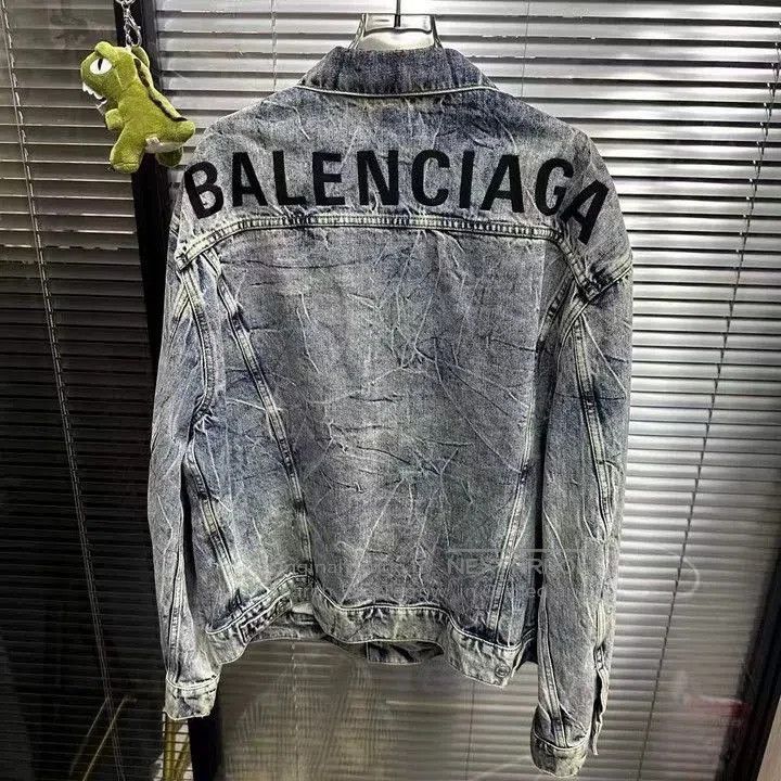 Balenciaga Balenciaga Denim Jacket Logo Embroidered. Size US S / EU 44-46 / 1 - 3 Thumbnail