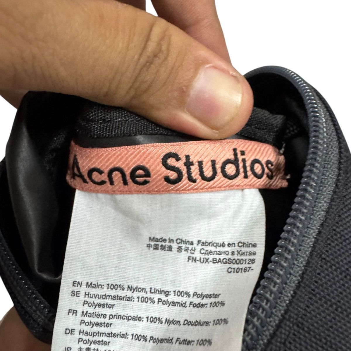 Acne Studios Acne Studios Ayden Ripstop Phone Pouch Crossbody Bag Size ONE SIZE - 15 Thumbnail