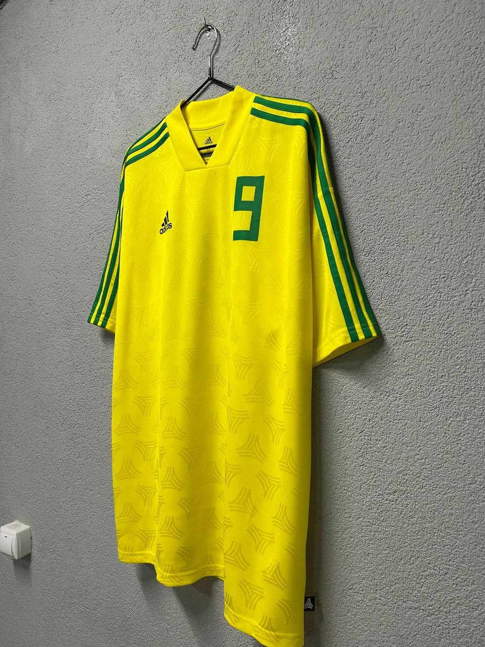 Adidas Adidas Soccer Football Brazil mens T shirt M Size US M / EU 48-50 / 2 - 2 Thumbnail