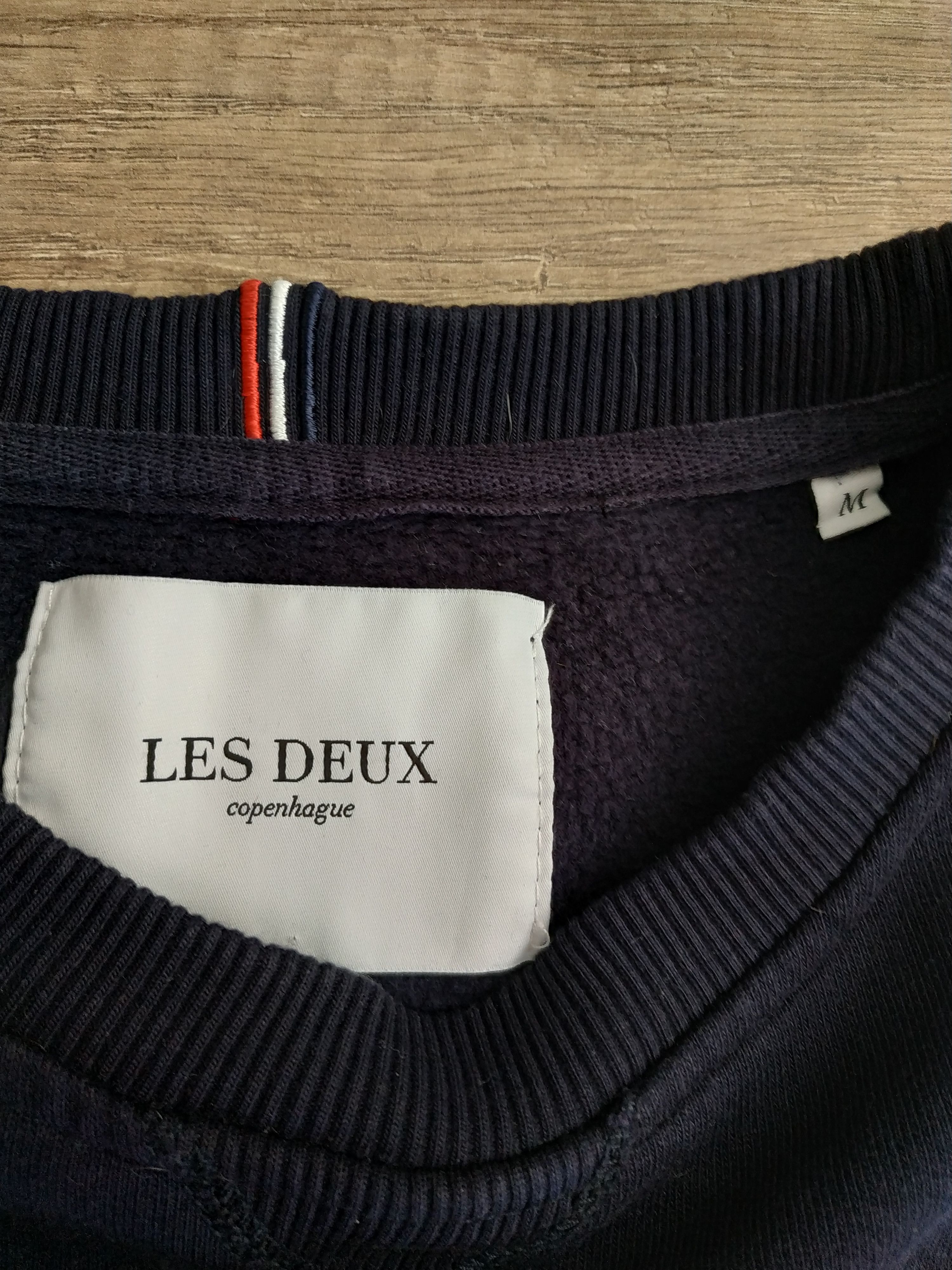 Les Deux Les Deux "Encore Boucle" Men's Plush Logo Sweatshirt, MEDIUM Size US M / EU 48-50 / 2 - 10 Thumbnail
