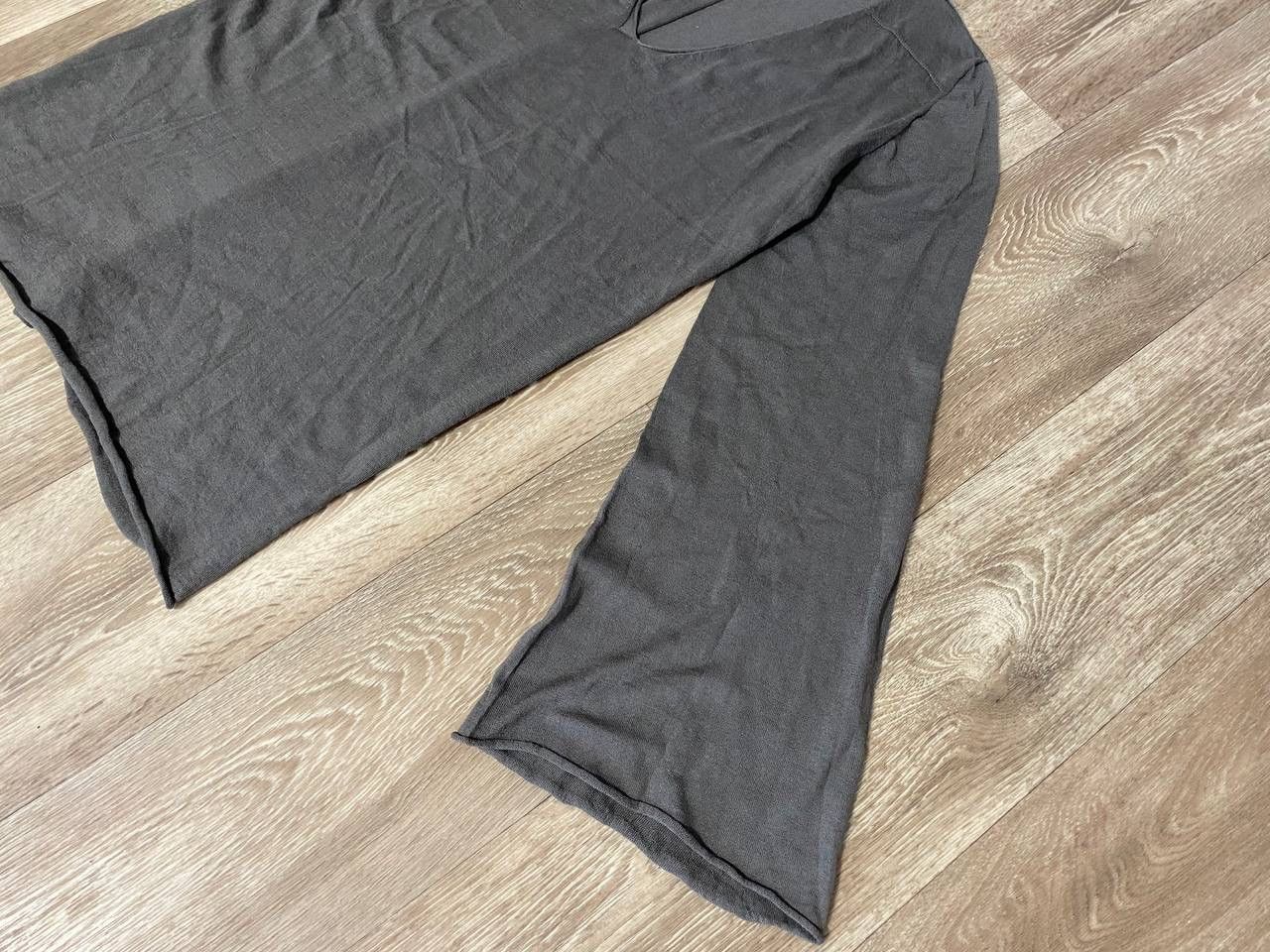 Rick Owens Rick Owens Phlegethon SS 21 Cashemere V-Neck Long Sleeve Size US S / EU 44-46 / 1 - 2 Thumbnail