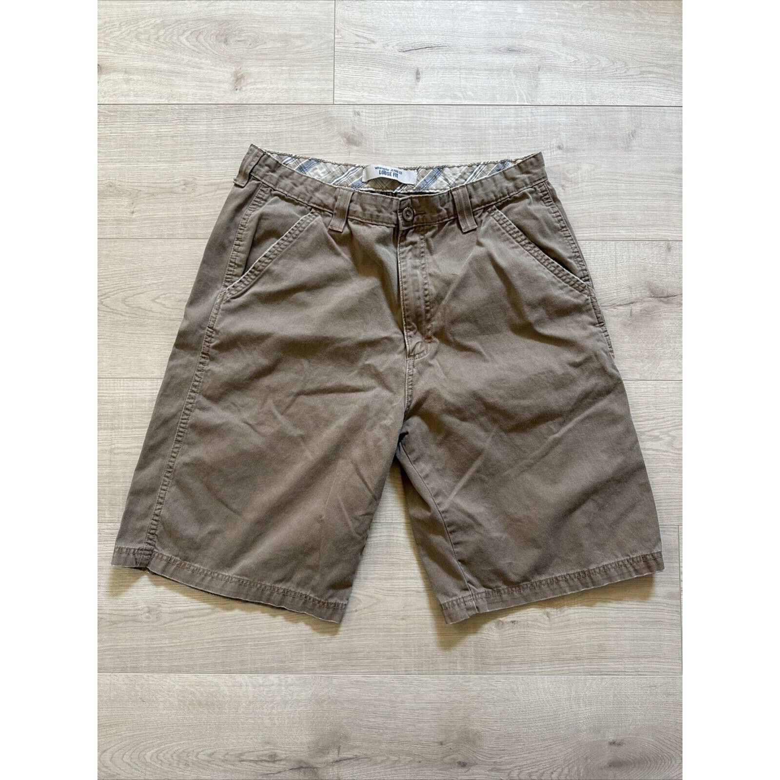 Wrangler Wrangler Shorts Loose Fit Brown Size 33 Size US 33 - 1 Thumbnail