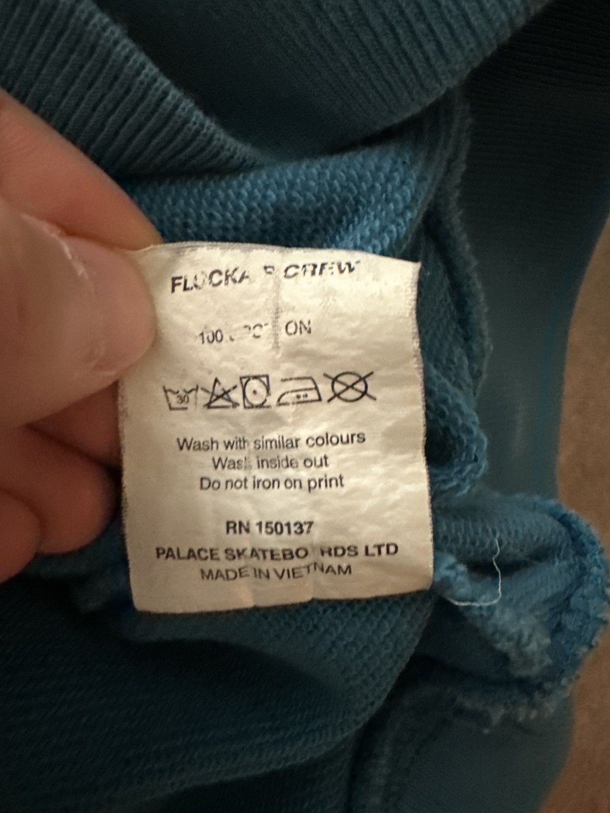 Palace Palace “P” Crewneck Size US M / EU 48-50 / 2 - 5 Thumbnail