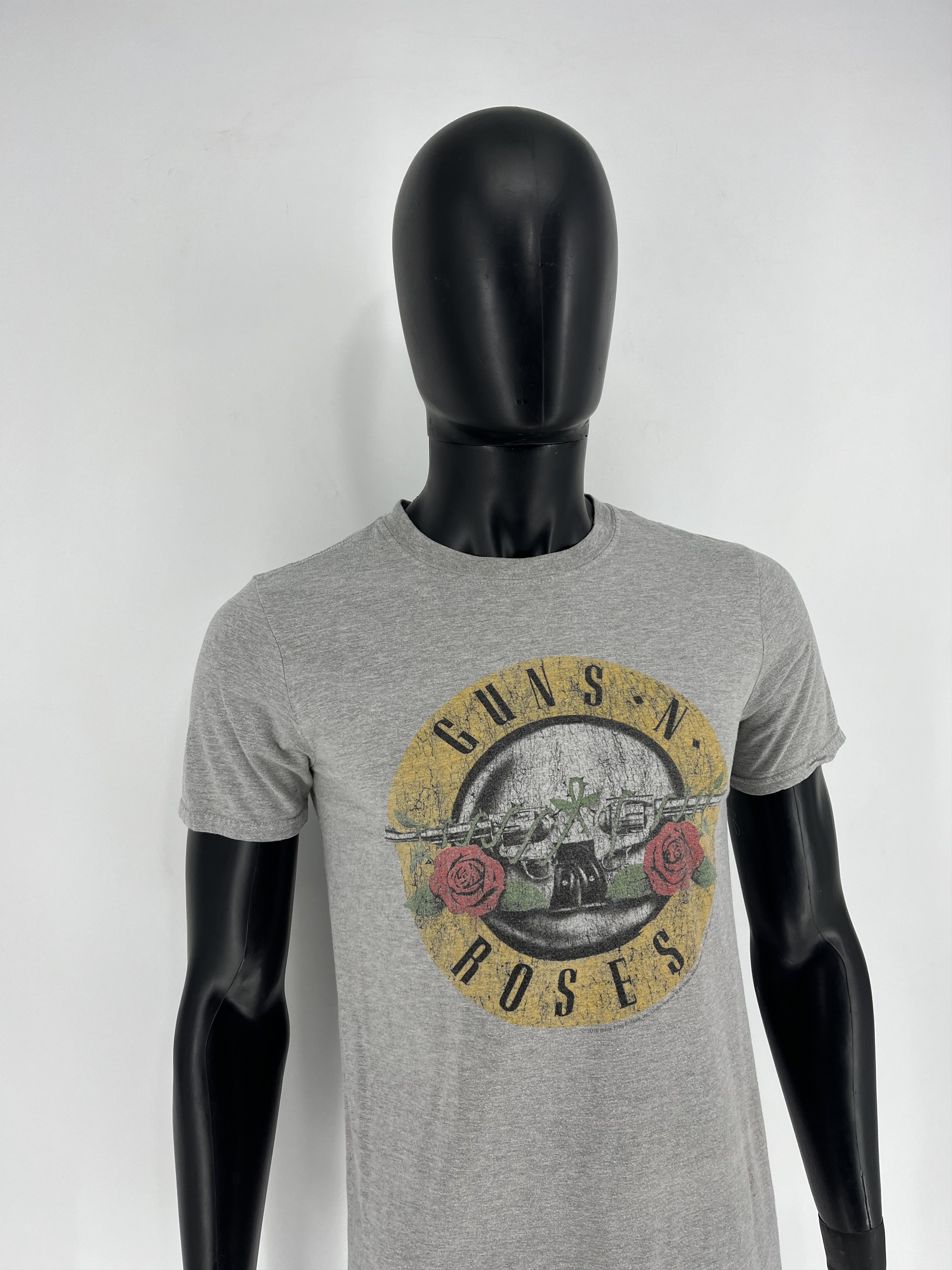 Band Tees Vintage Guns N’ Roses 🌹 Big Logo T-Shirt Size M Size US M / EU 48-50 / 2 - 4 Thumbnail