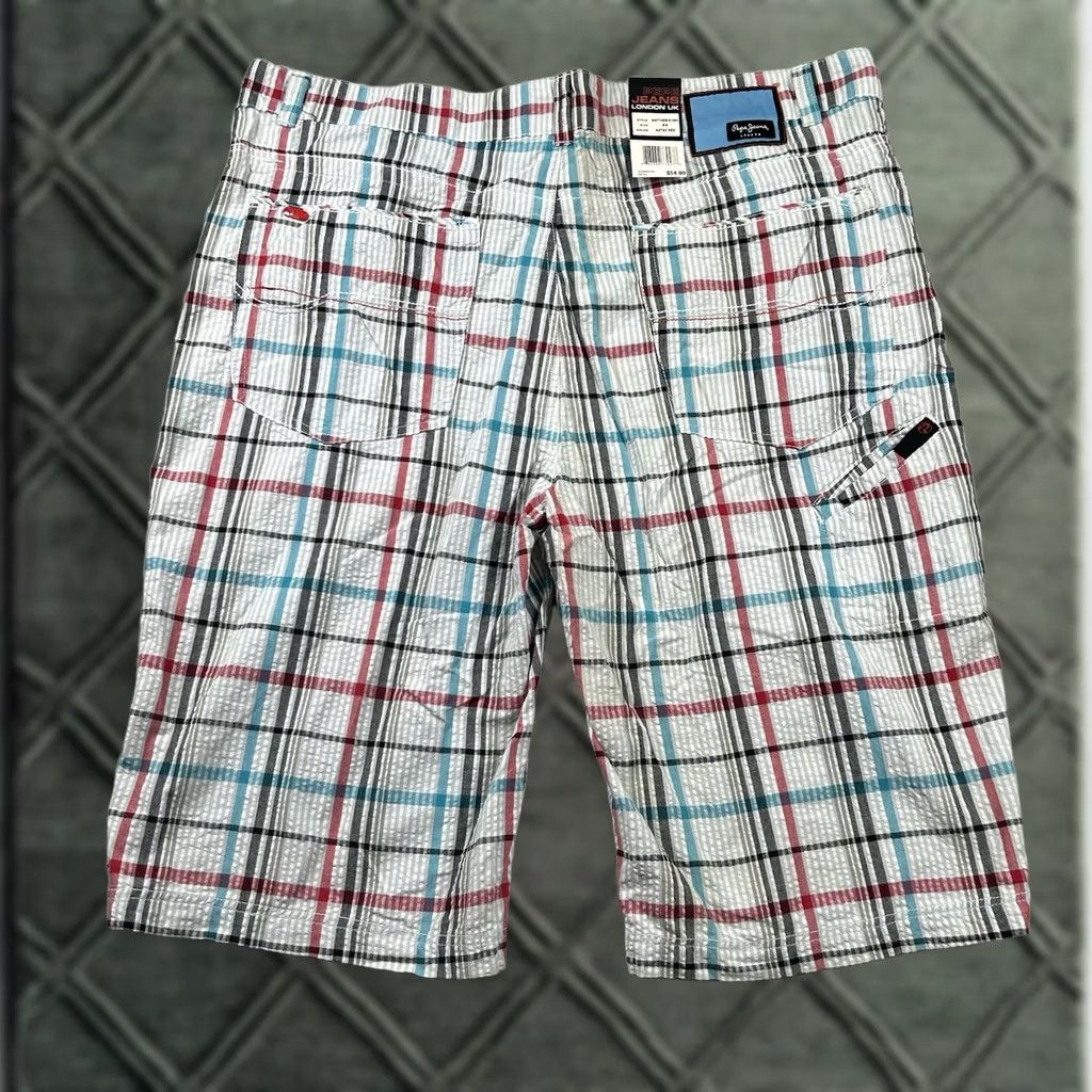 Pepe Jeans Pepe Jeans London Shorts Mens 44 Plaid Seersucker Bermuda Hip Hop Relaxed Baggy Multicolor Cotton Canvas 5-Pocket Inseam 14in Button Front 44 Mens Size US 44 / EU 60 - 1 Thumbnail
