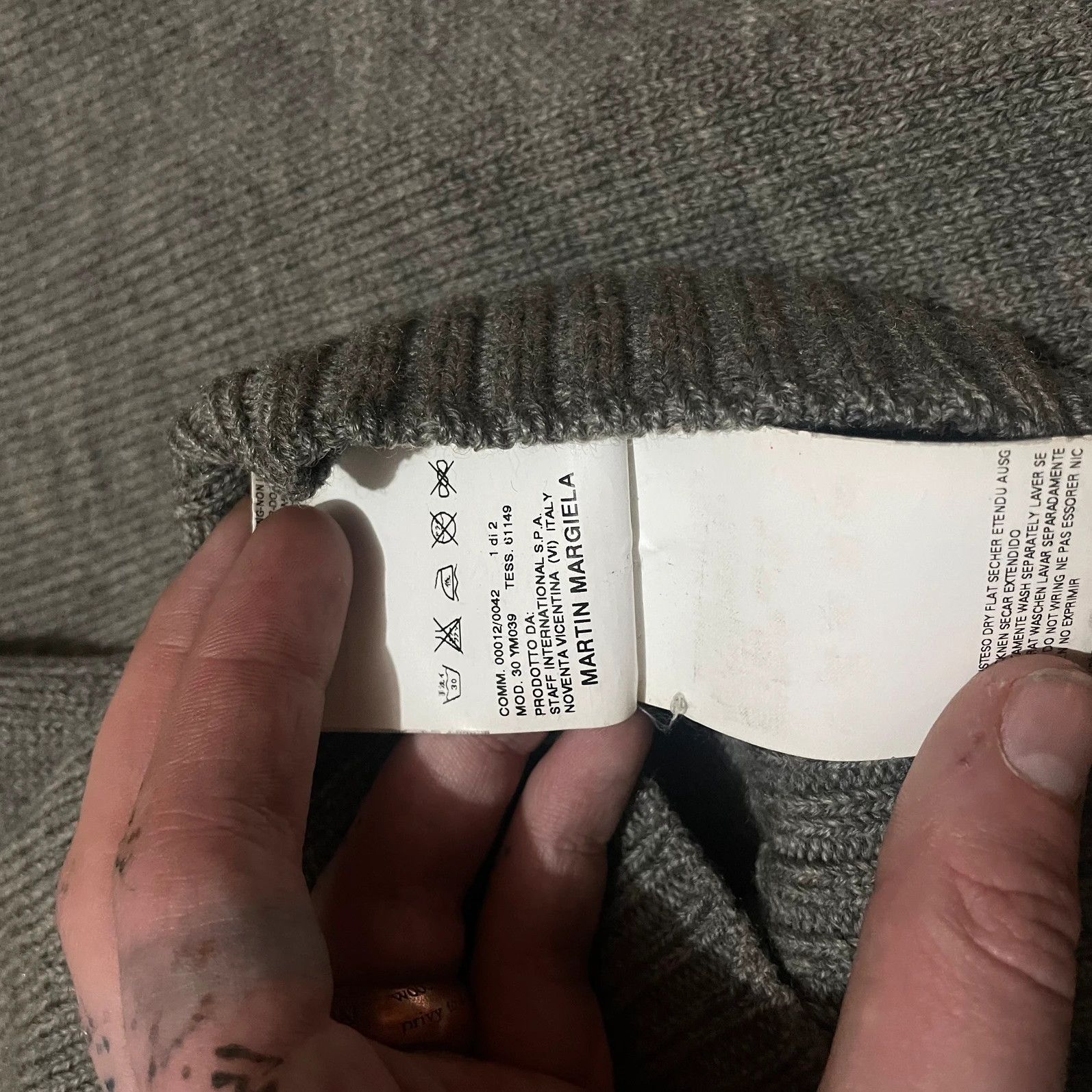 Maison Margiela Vintage Maison Margiela sweater aw06 avant garde archive Size US M / EU 48-50 / 2 - 12 Thumbnail