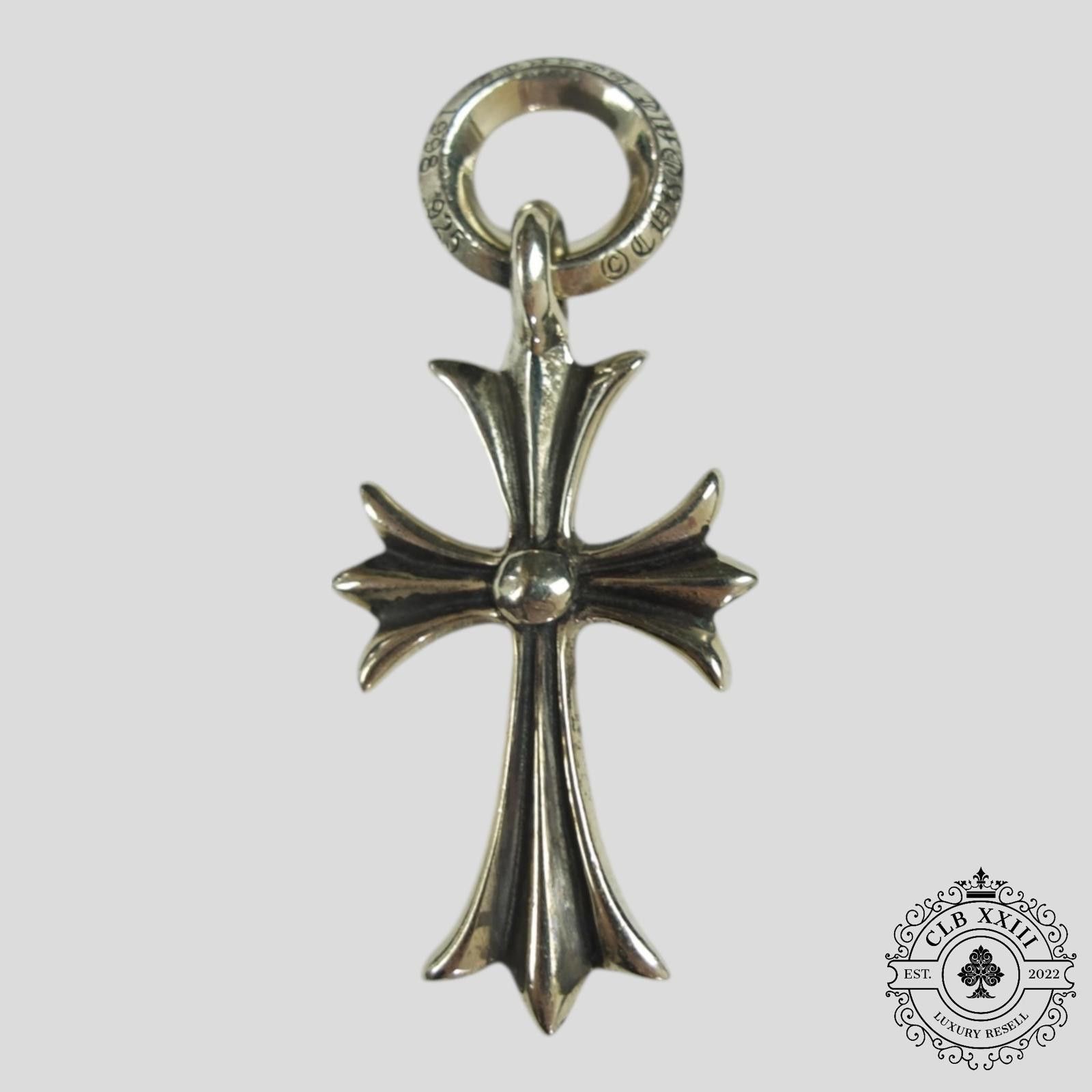 Chrome Hearts Chrome Hearts Tiny Cross Pendant in Silver Size ONE SIZE - 1 Thumbnail