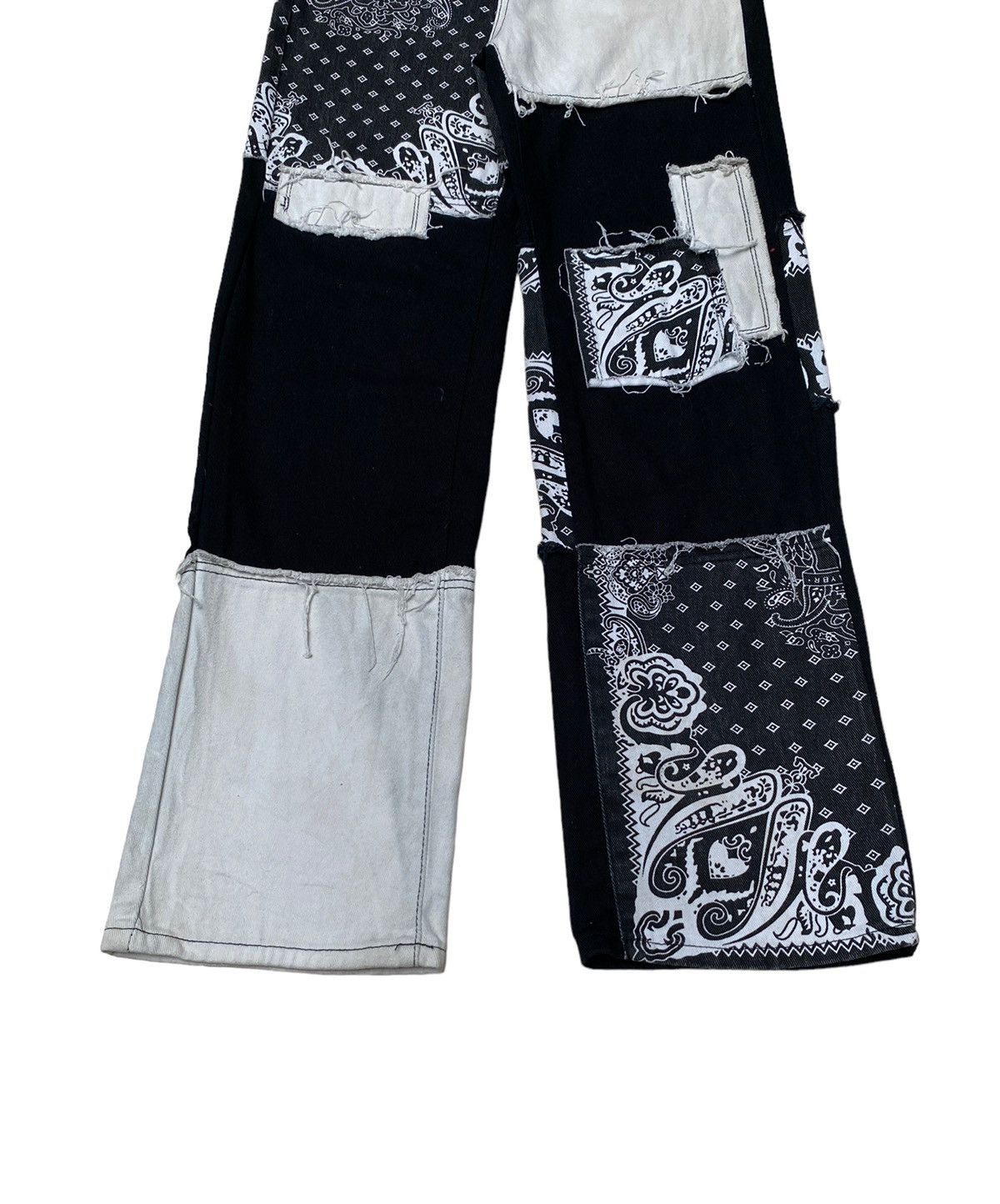 Designer × Shein × Vintage Vintage Brand Shein Patchwork Jeans 2000s Size US 26 / EU 42 - 4 Thumbnail