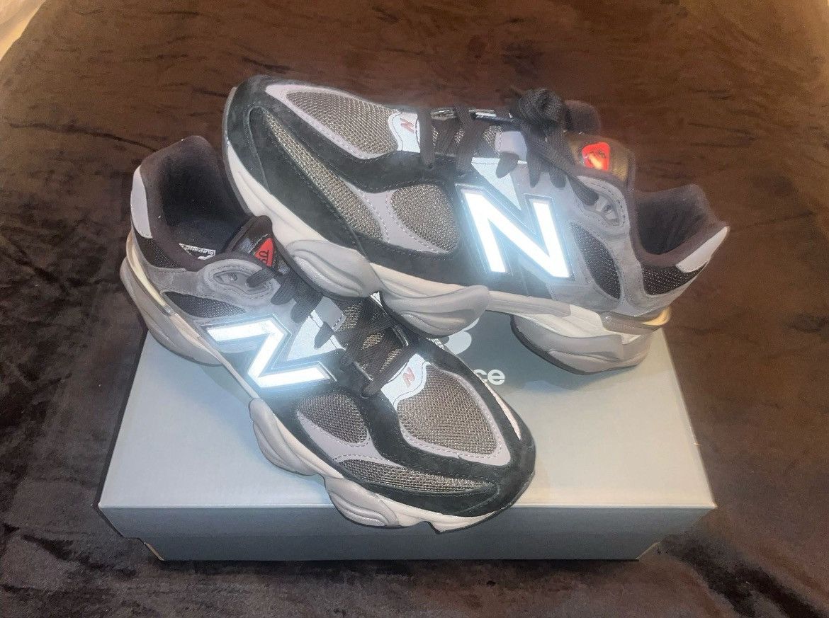 New Balance New Balance 9060 Size US 11 / EU 44 - 6 Thumbnail