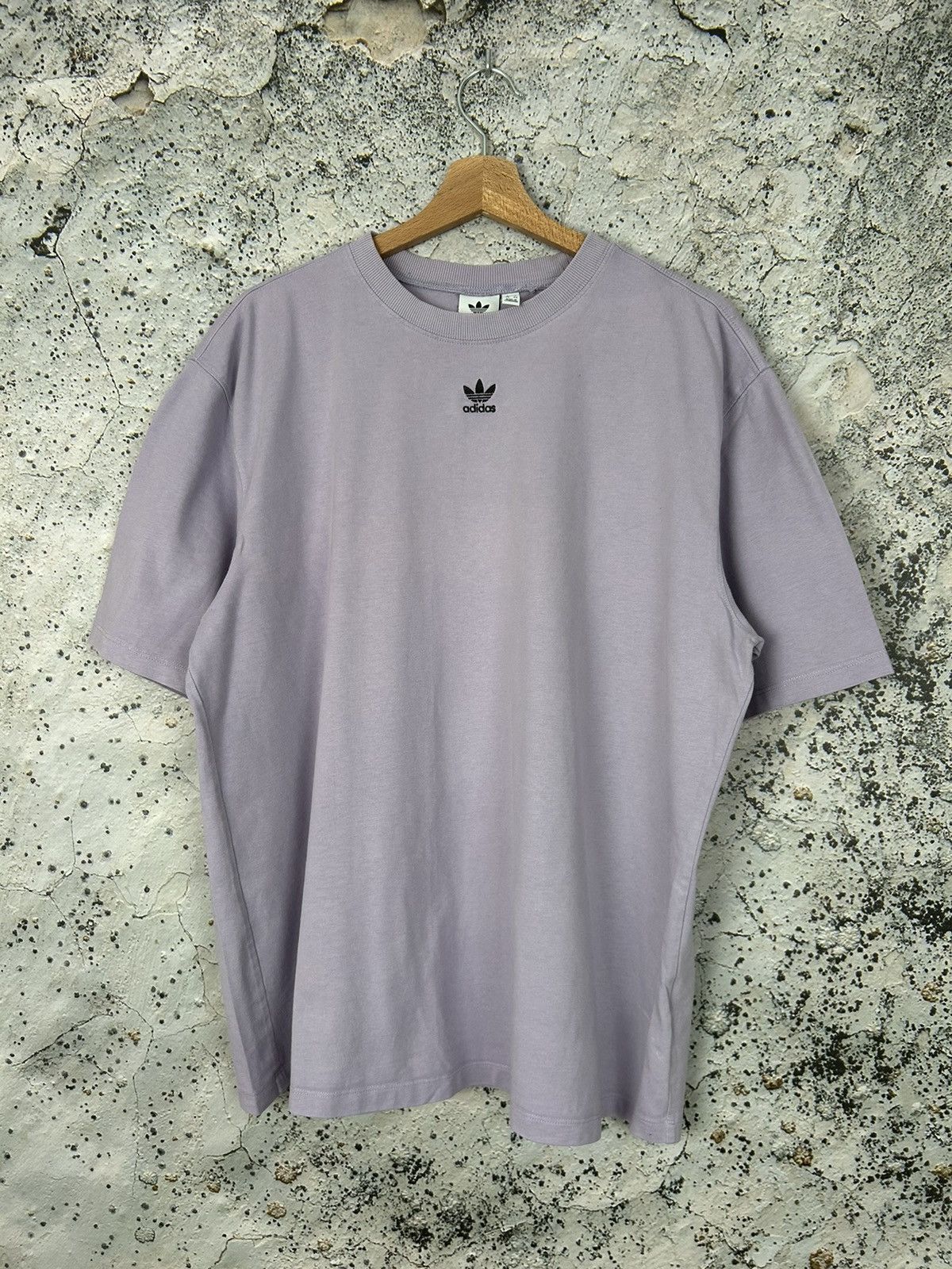Adidas Adidas Sportswear Center Logo Tee Streetwear Size US M / EU 48-50 / 2 - 1 Thumbnail