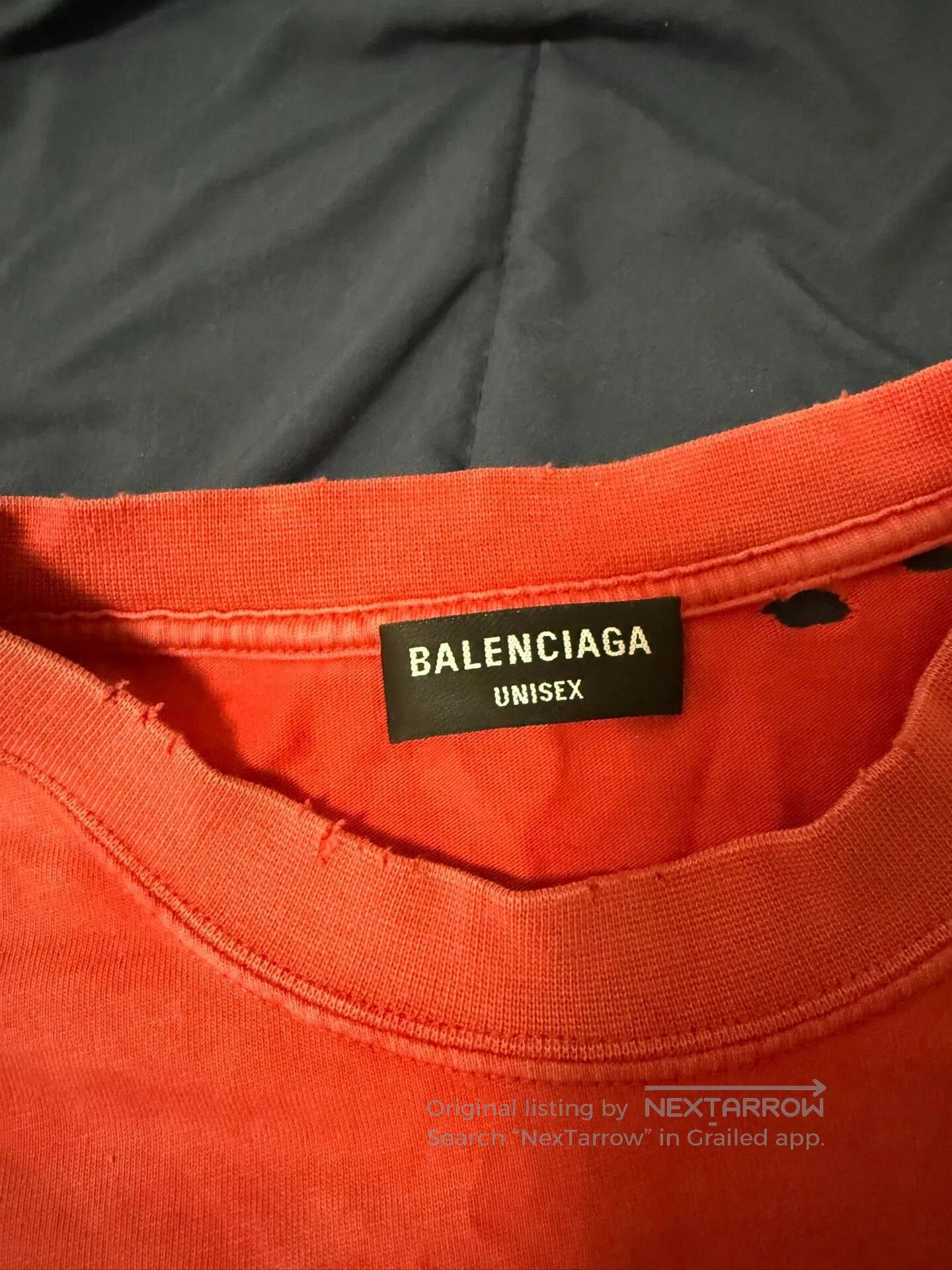 Balenciaga balenciaga red distressed oversized t-shirt. Size US L / EU 52-54 / 3 - 3 Thumbnail