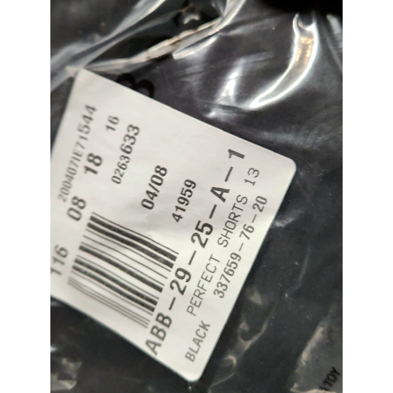 Talbots Talbots NWT Black Short Chino Size 13 Women Regular Size 34" / US 12 / IT 48 - 2 Thumbnail