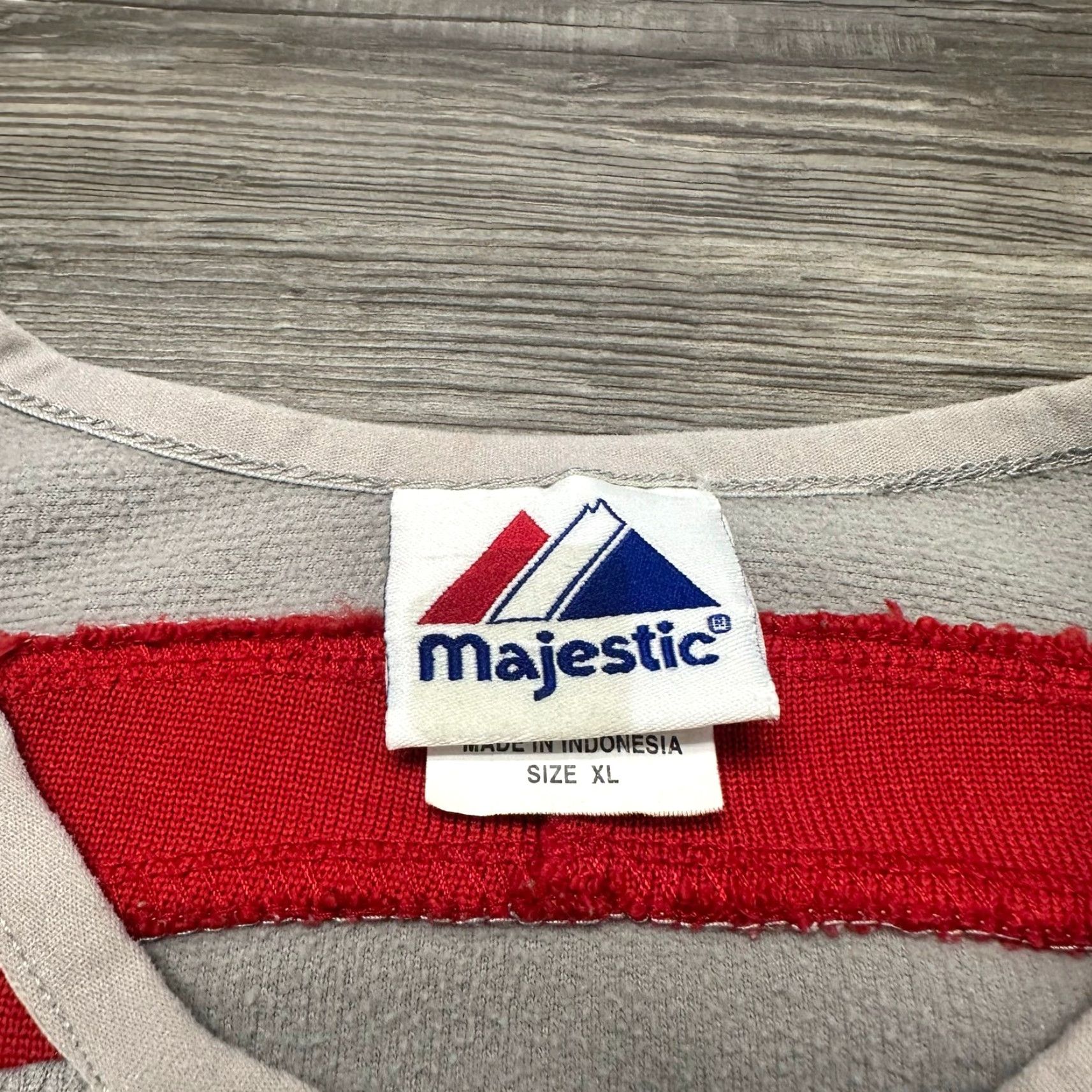NCAA VINTAGE Majestic Ohio State Buckeyes Gray Red Men XL Long Sleeve Thermal Base Shirt Size US XL / EU 56 / 4 - 5 Thumbnail