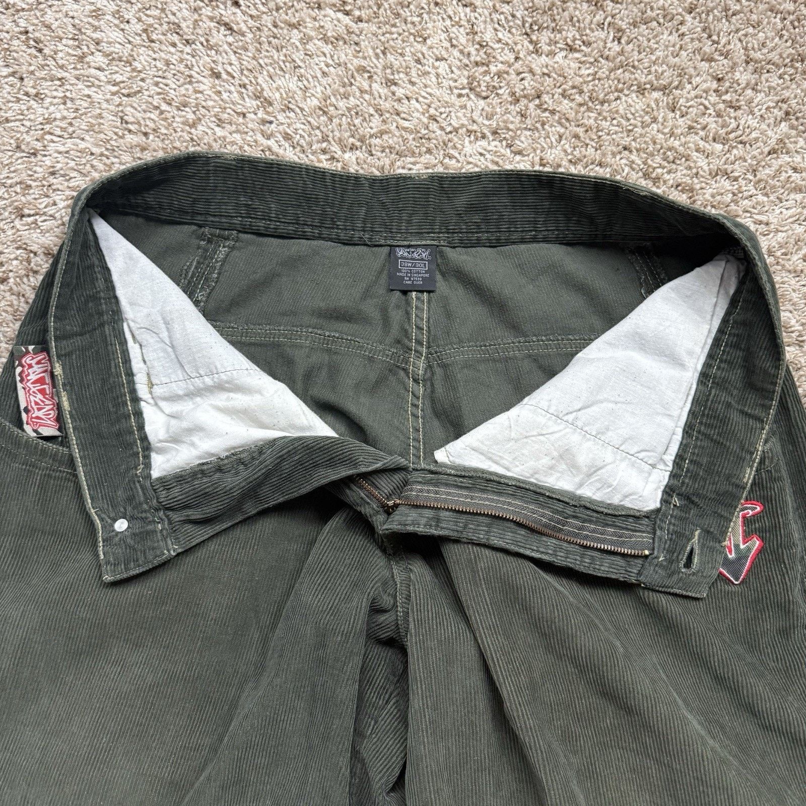 Vintage Vintage 90s MacGear Green Wide Leg Baggy Corduroy Rave Pants Size US 35 - 4 Thumbnail