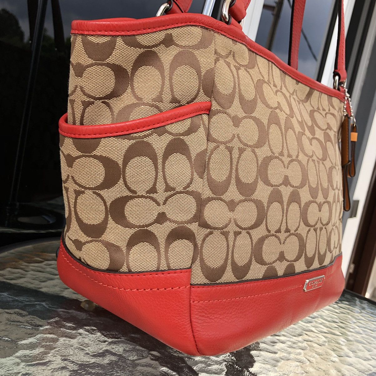 Coach COACH 23297 PARK SIGNATURE JACQUARD CARRIE TOTE BAG BURGUNDY Size ONE SIZE - 4 Thumbnail