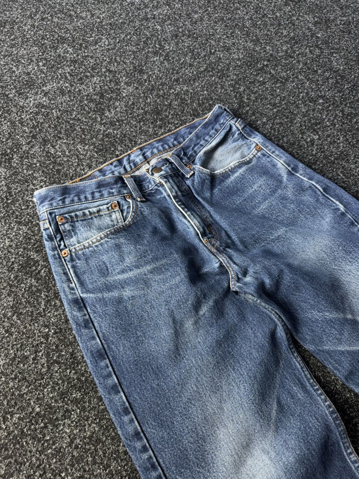 Levi's × Vintage Vintage 00s Levi’s Zip Fly Jeans W32 L32 Size US 32 / EU 48 - 7 Thumbnail