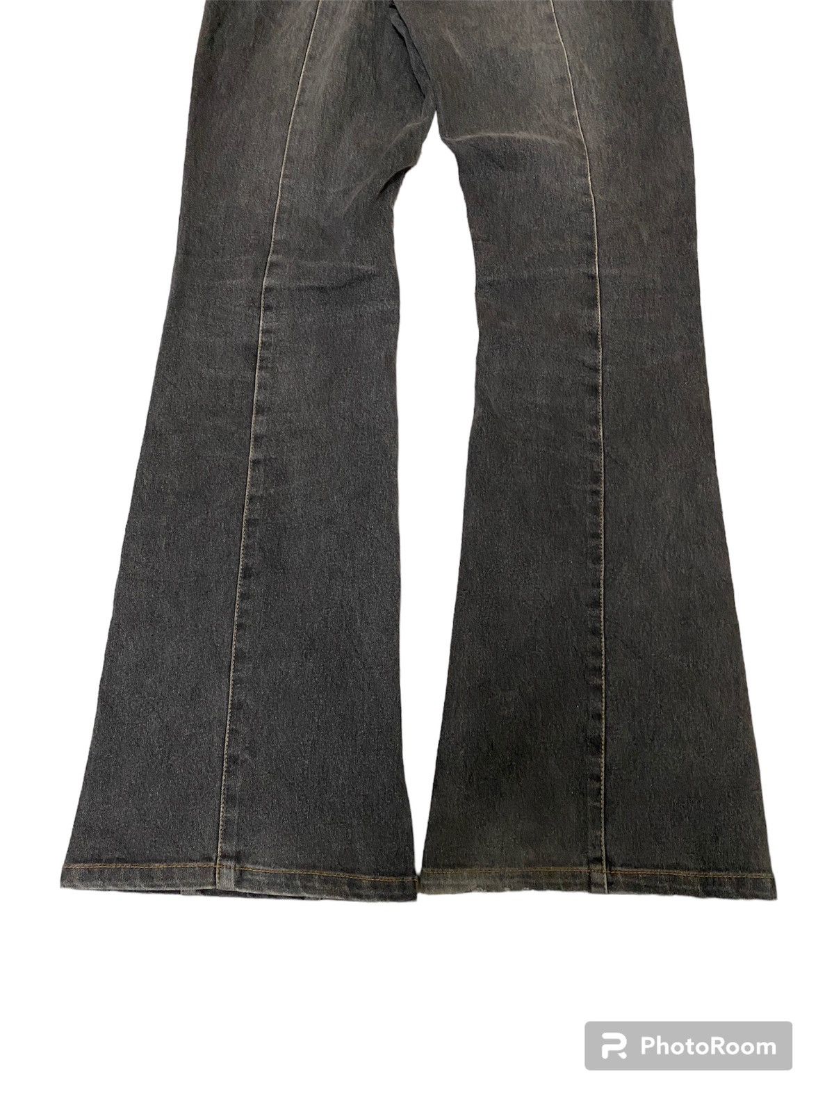 If Six Was Nine × Japanese Brand × Le Grande Bleu (L.G.B.) Fullheart Japan Spiral Cut Flare Denim Size US 27 - 7 Thumbnail
