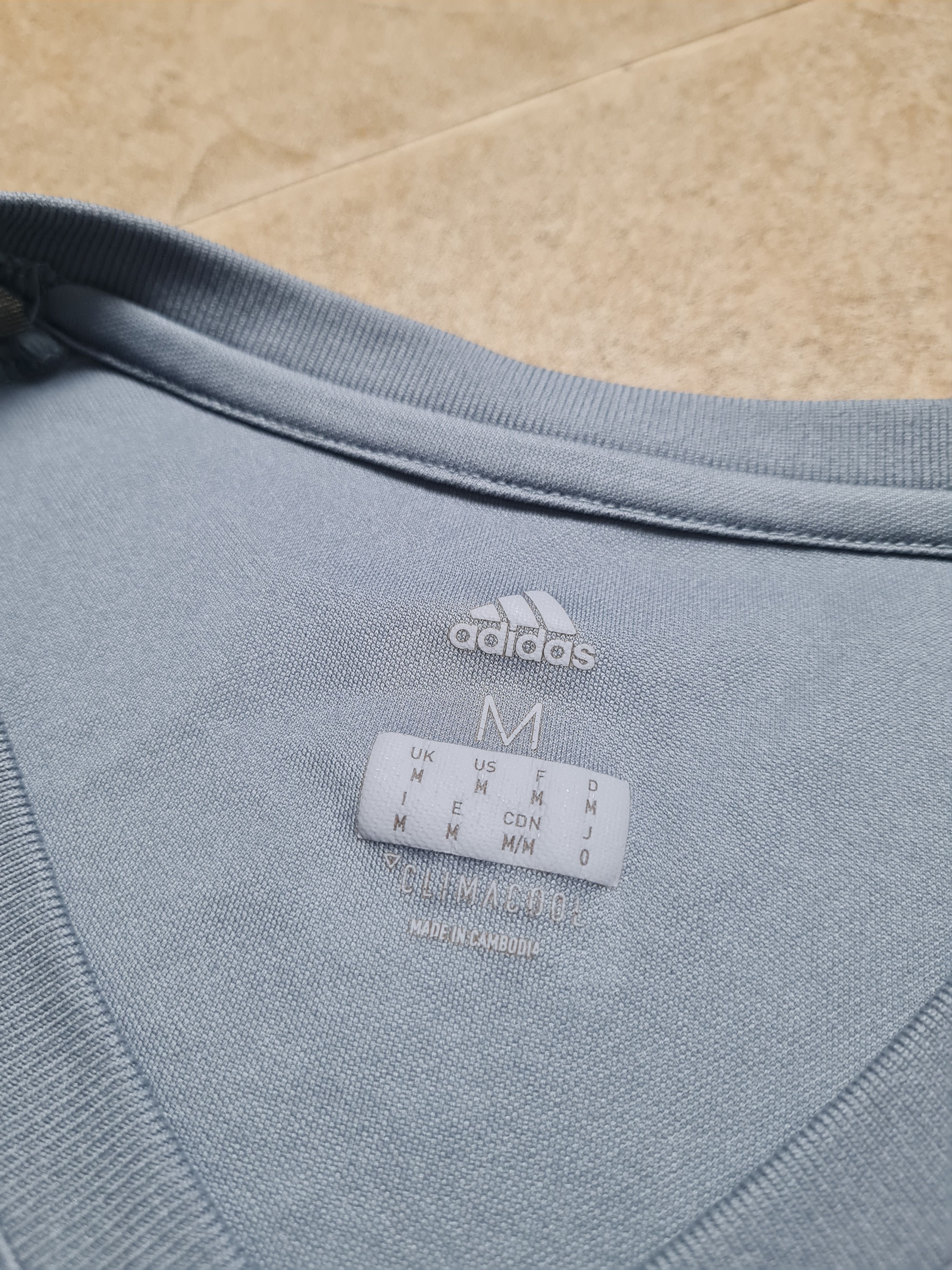 Adidas MANCHESTER UNITED ADIDAS 2017/2018 SIZE M BS4436 Size US M / EU 48-50 / 2 - 22 Thumbnail