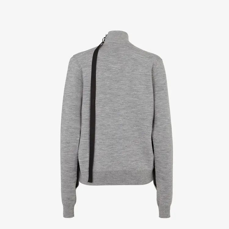 Fendi o1s1wg110925 Pullover in Grey Size S / US 4 / IT 40 - 2 Thumbnail