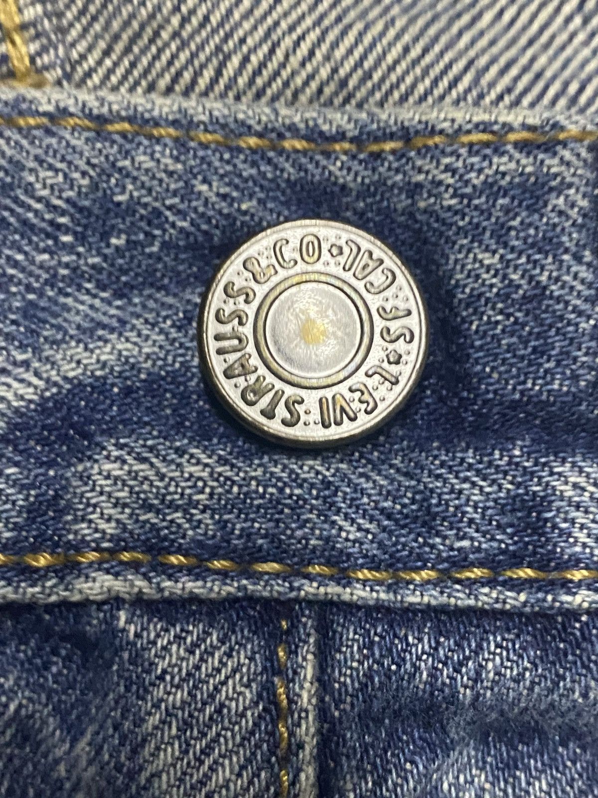 Levi's Vintage Levis 501 Bleached Distressed Jeans Size US 30 / EU 46 - 10 Thumbnail
